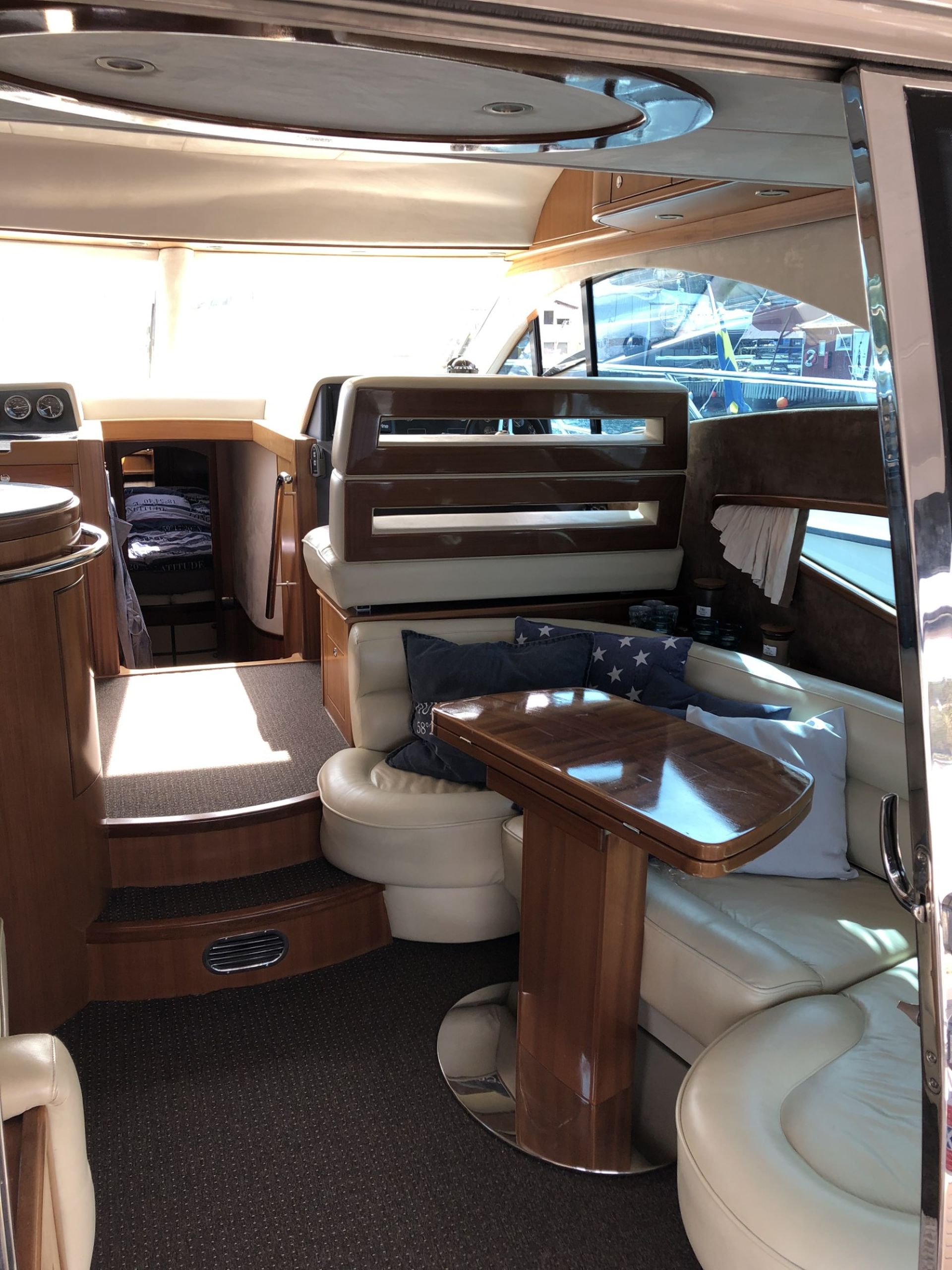 Galeon 440 Fly #1