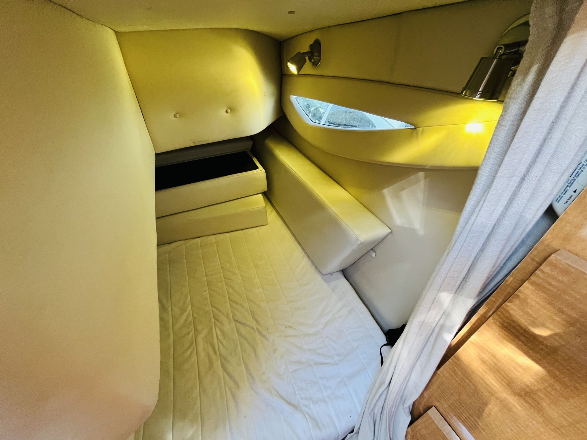 Larson Cabrio 777 #40
