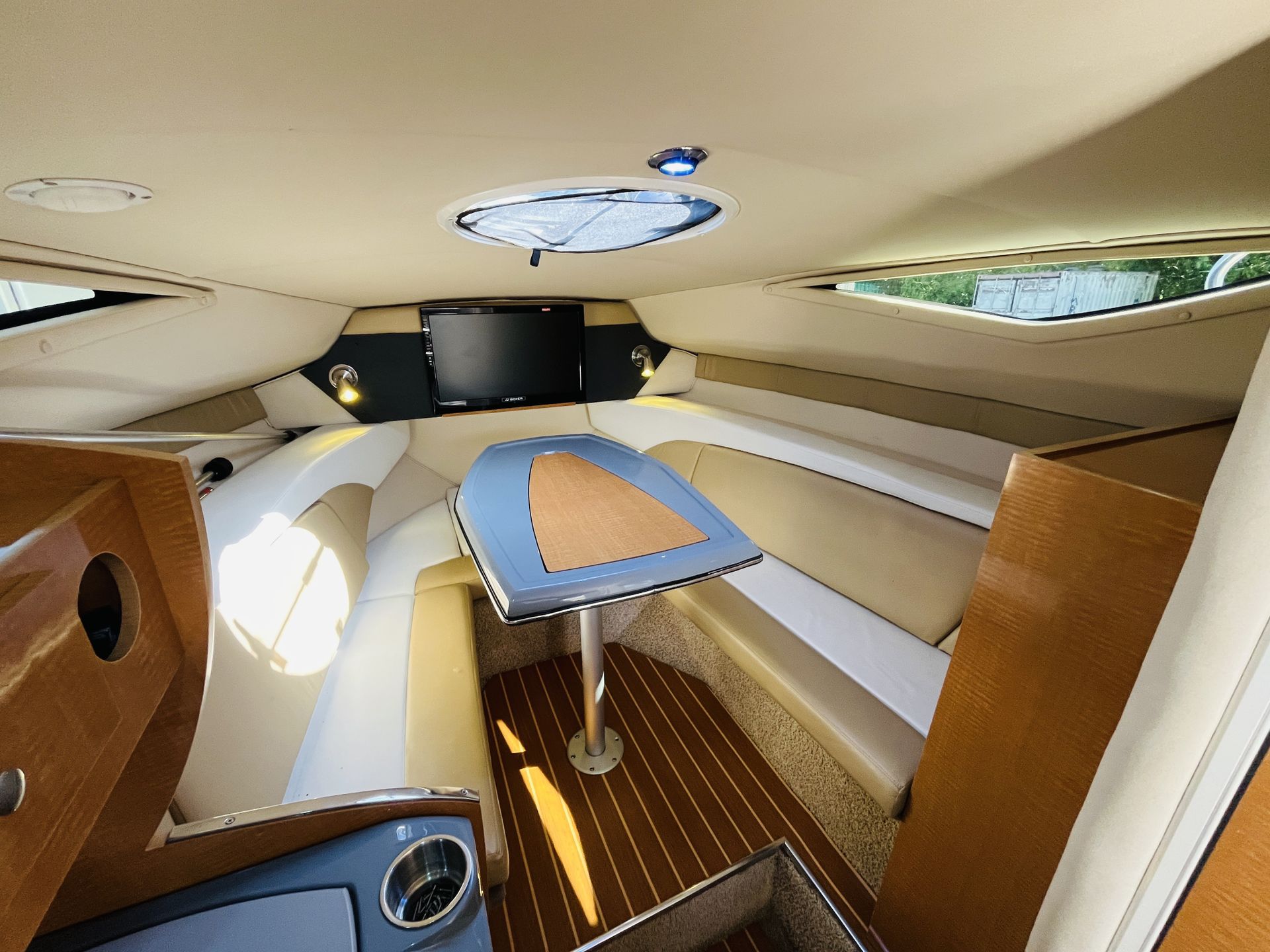 Larson Cabrio 777 #35