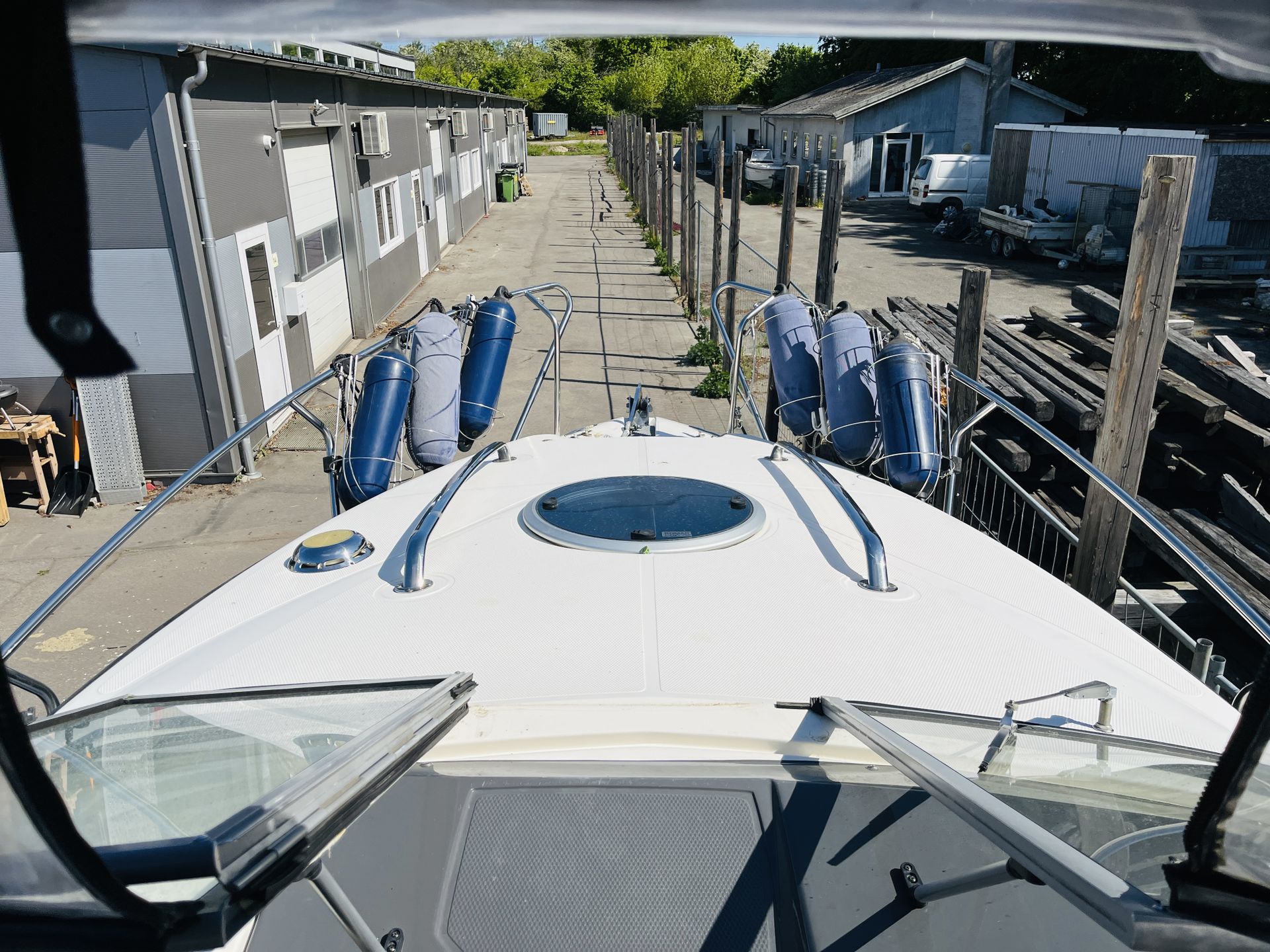 Larson Cabrio 777 #28