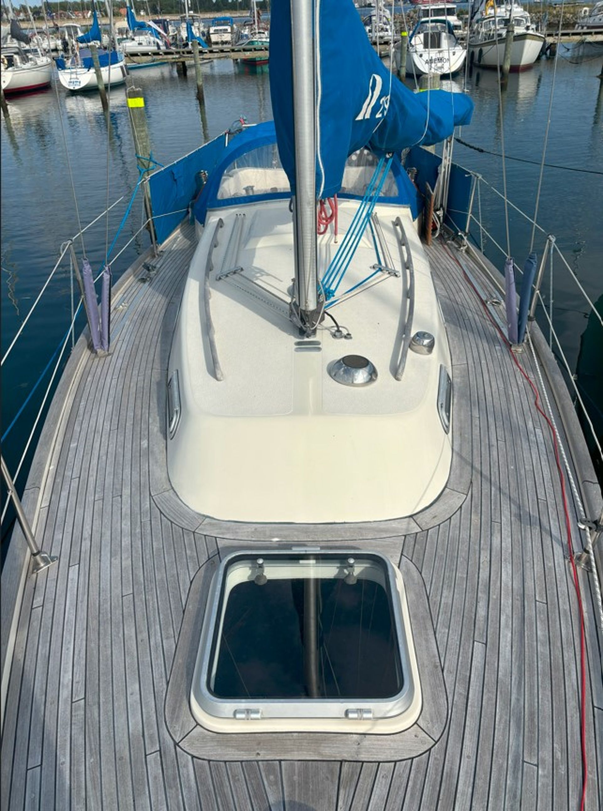 Hallberg Rassy 29 #15