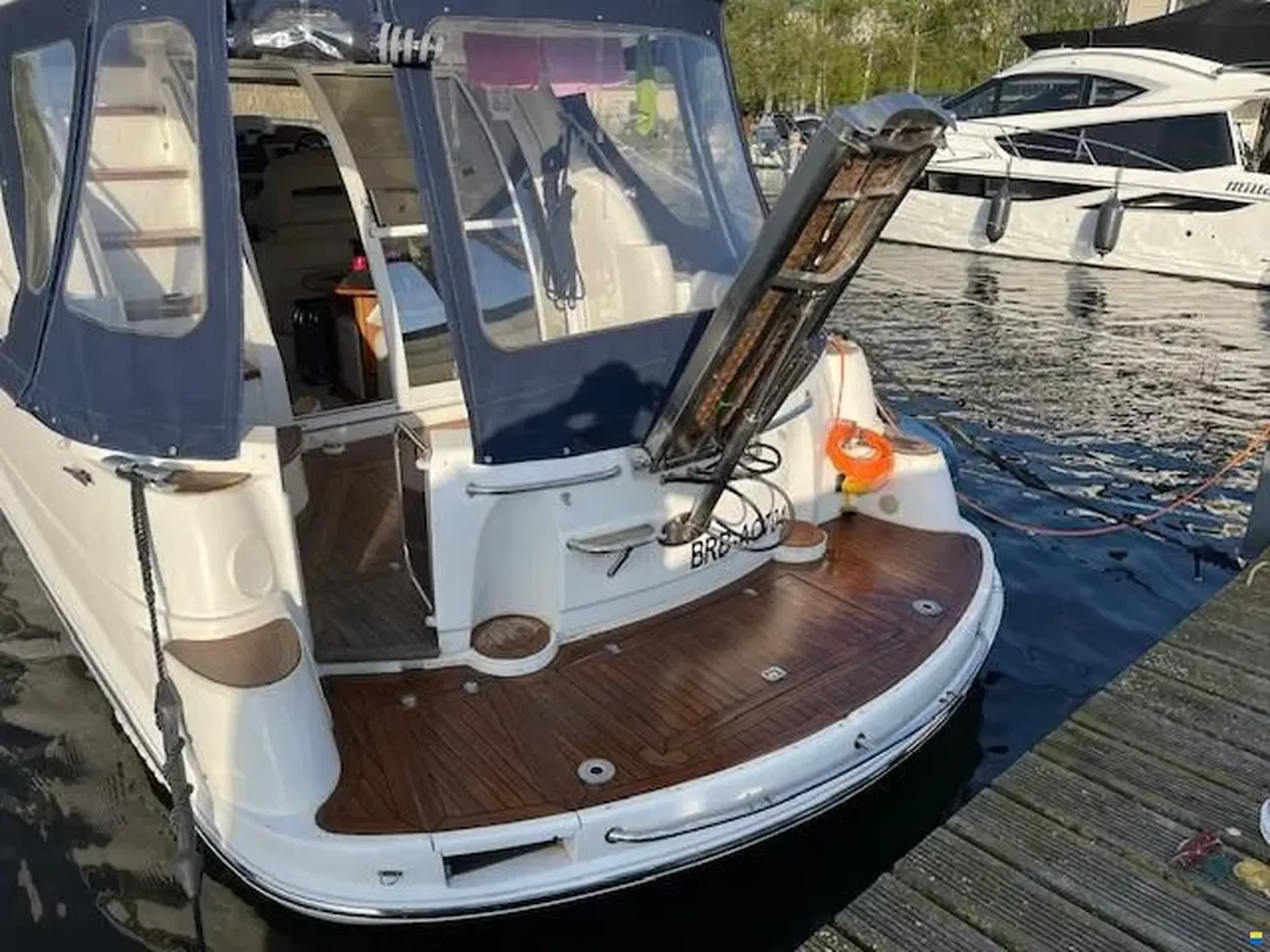 Sealine F37 Flybridge #16