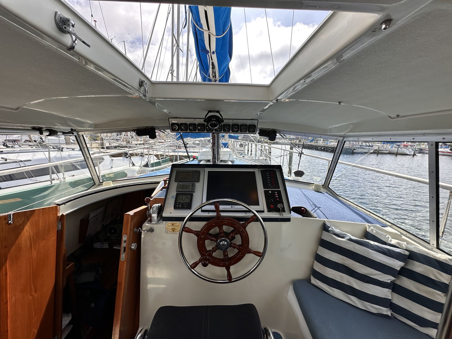 Finnsailer 38 #54