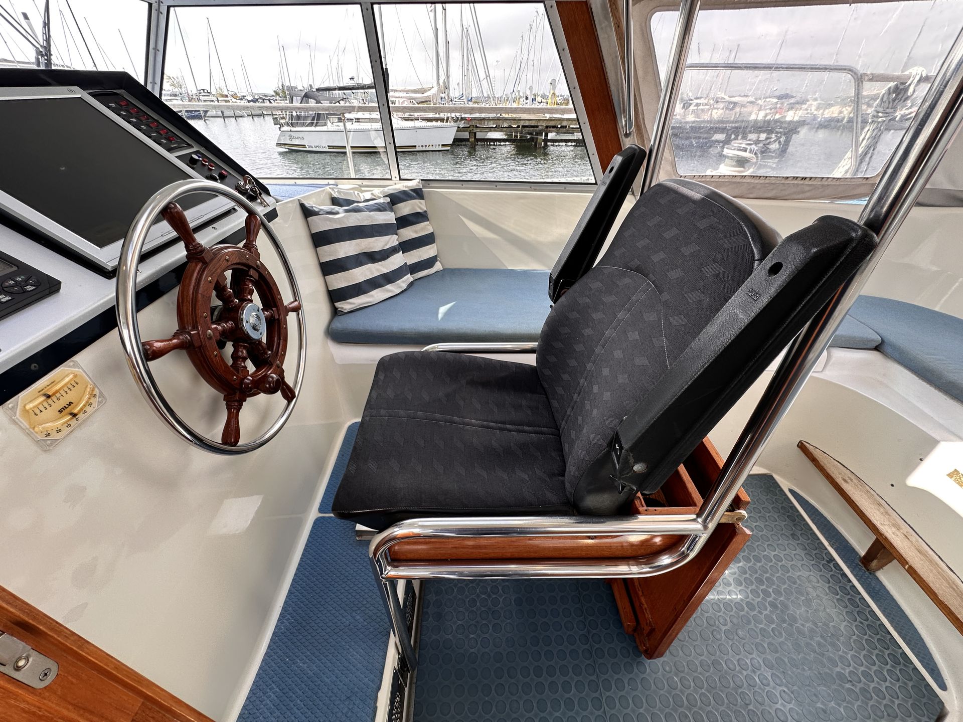 Finnsailer 38 #52