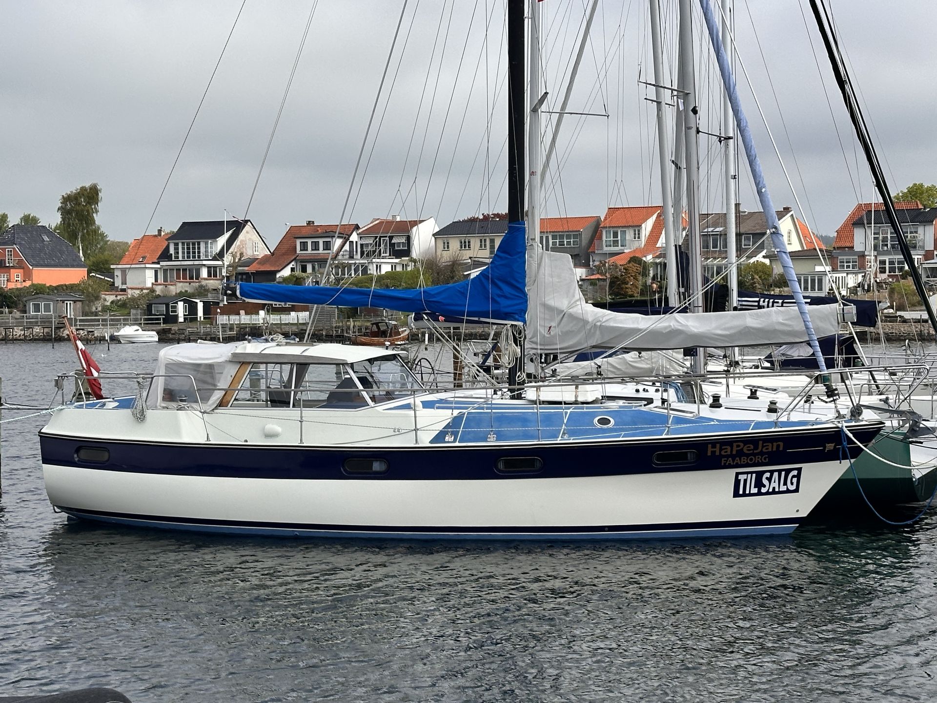 Finnsailer 38 #38