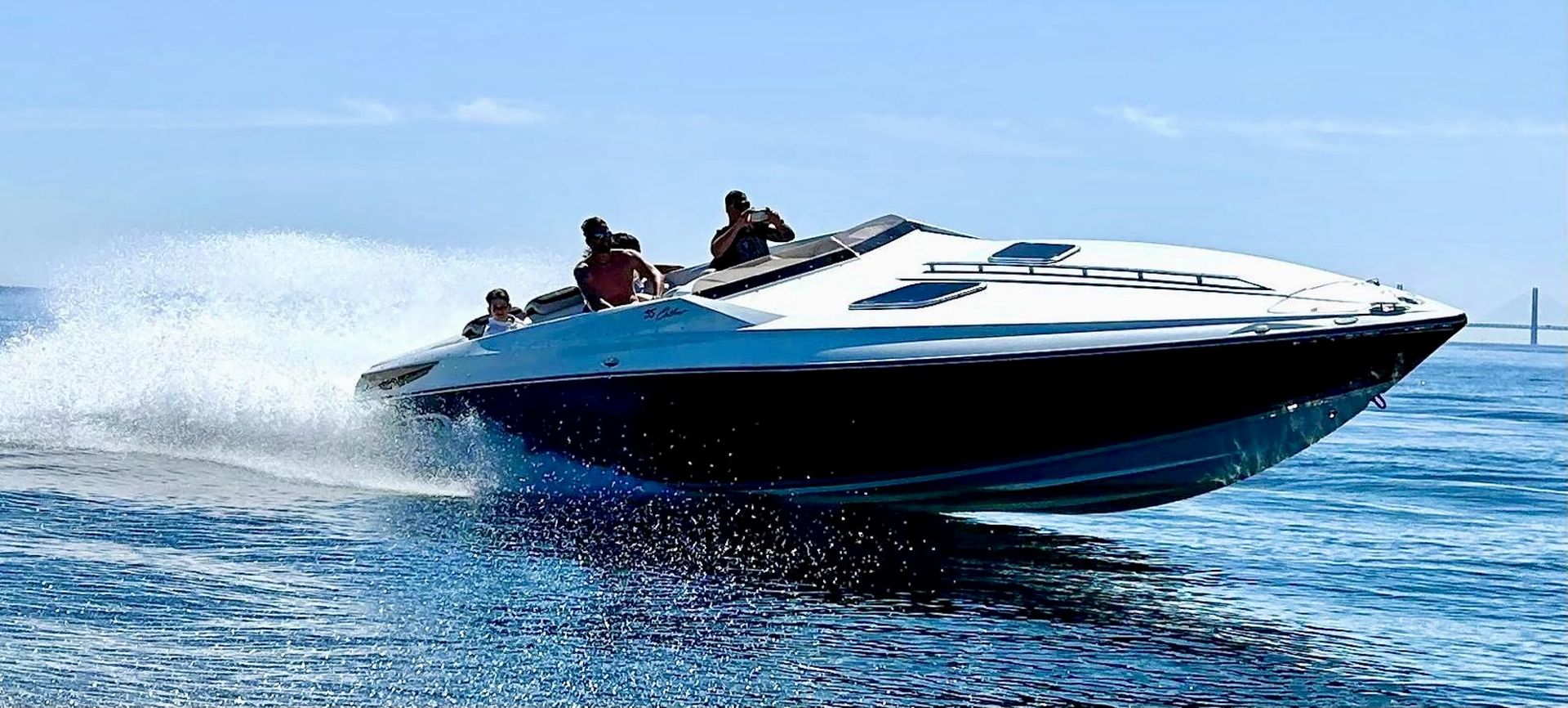 Baja 35 Outlaw i fuld fart