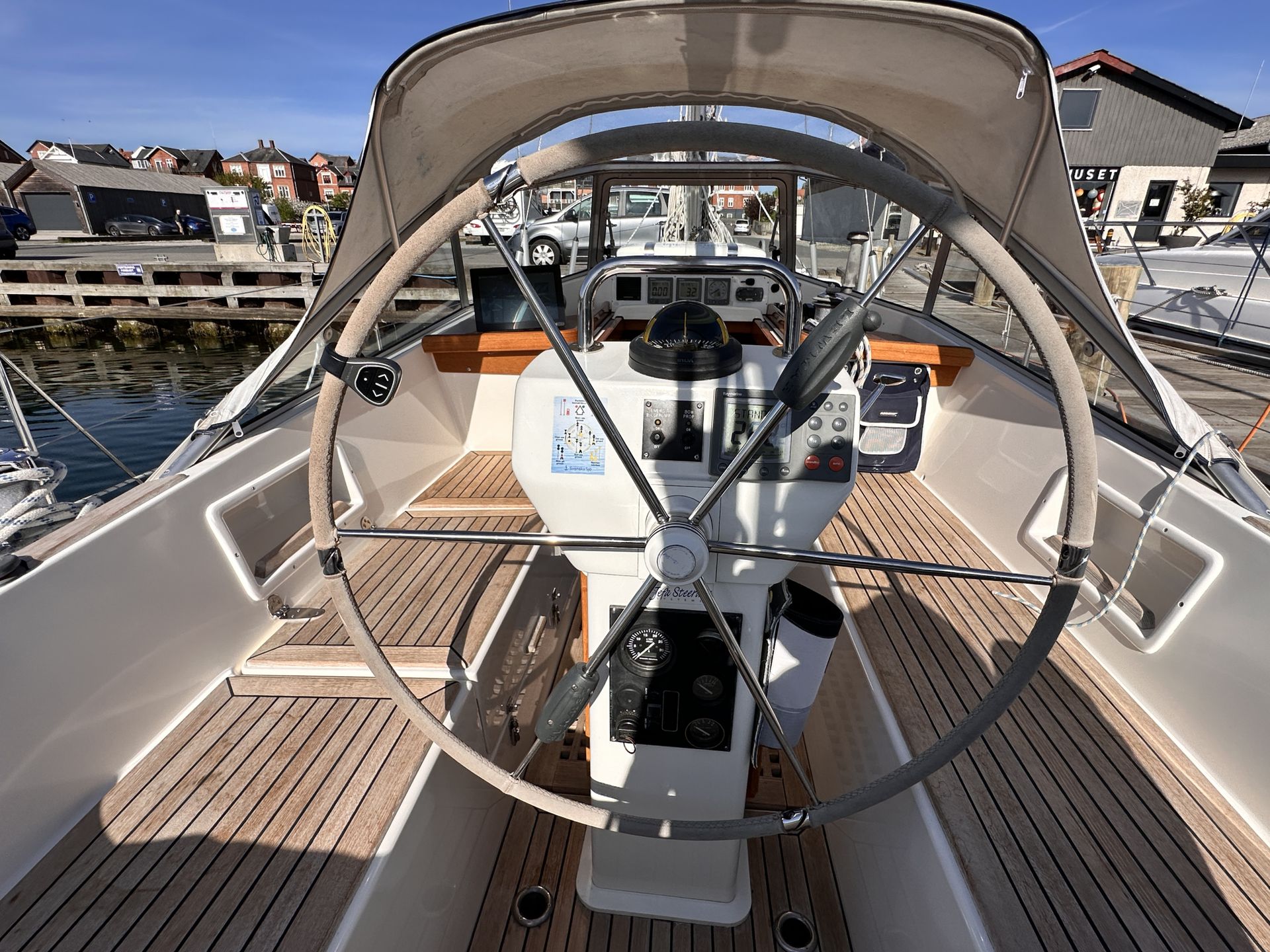 Hallberg Rassy 37 #20