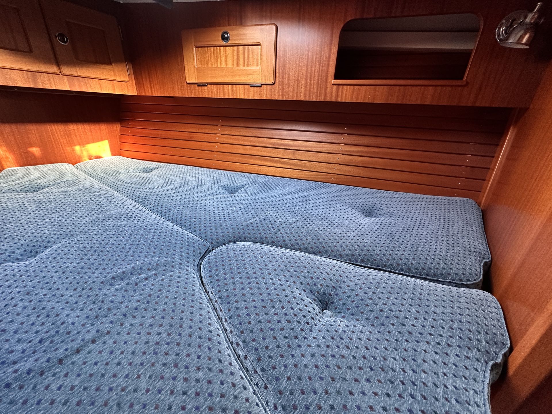 Hallberg Rassy 37 #51