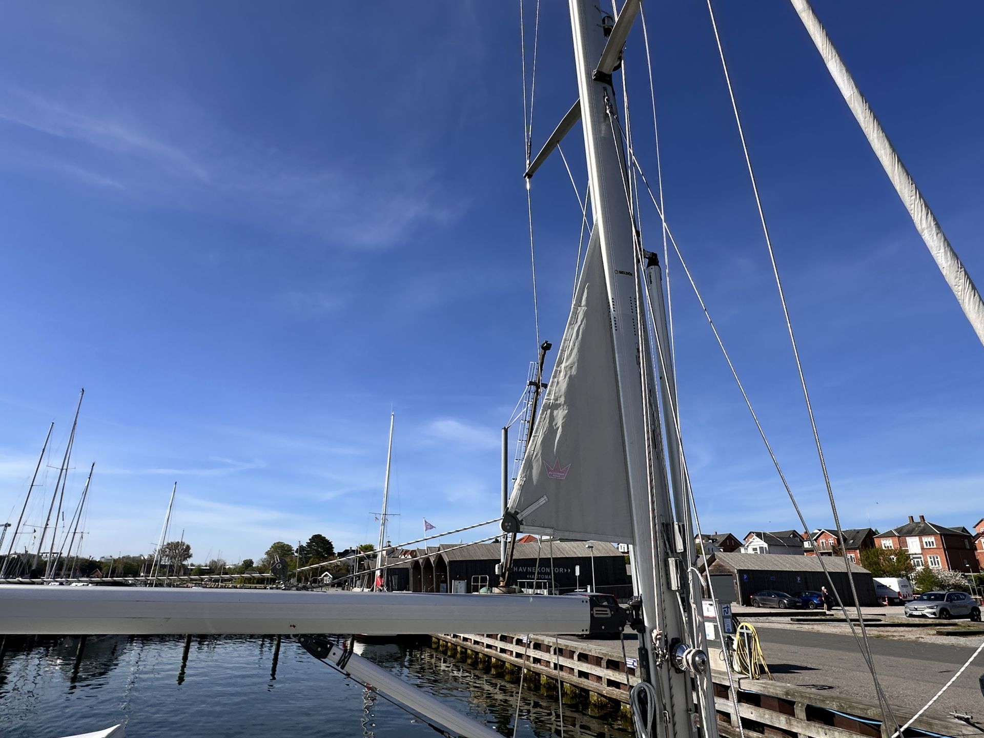 Hallberg Rassy 37 #11