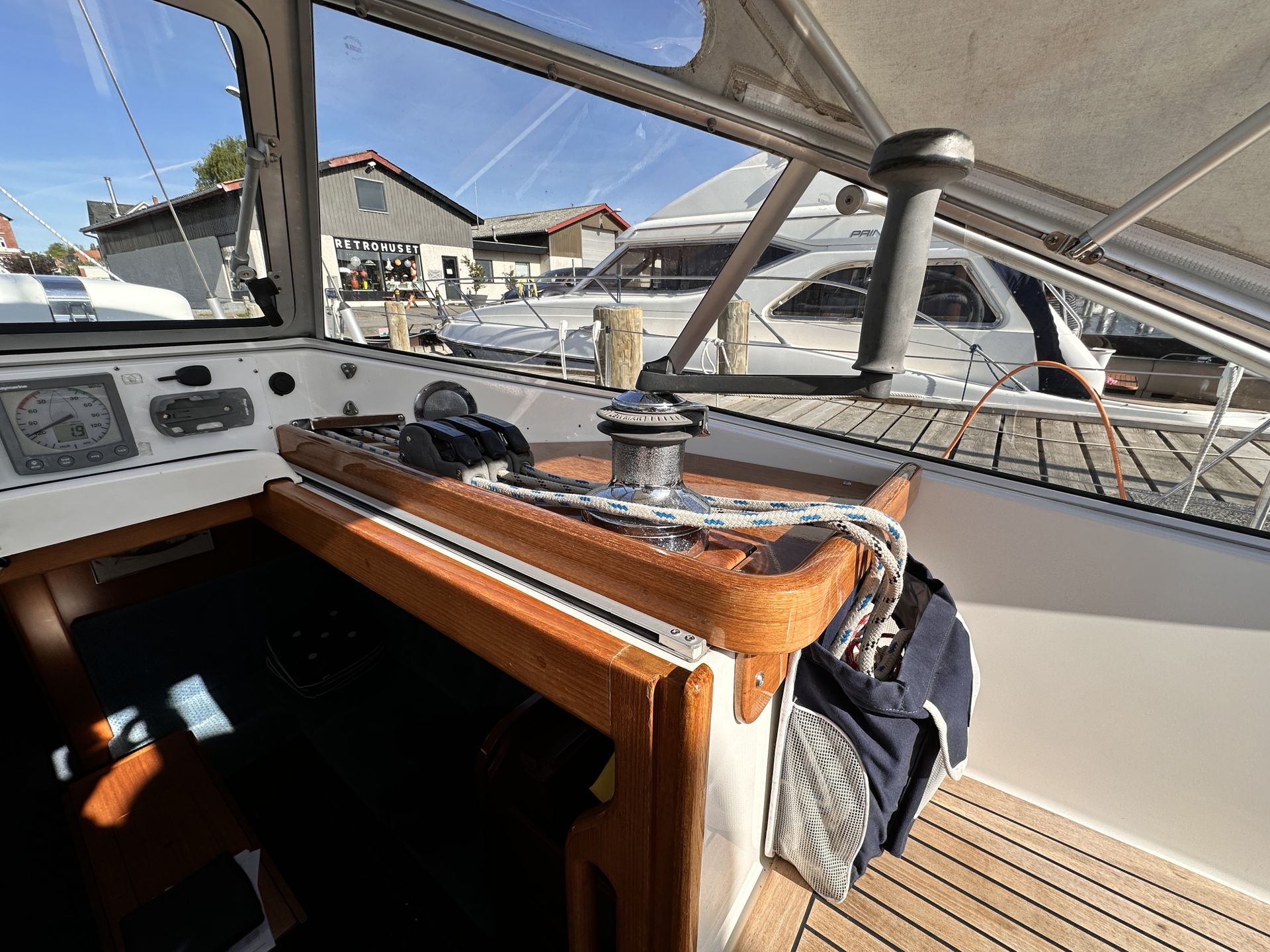 Hallberg Rassy 37 #28