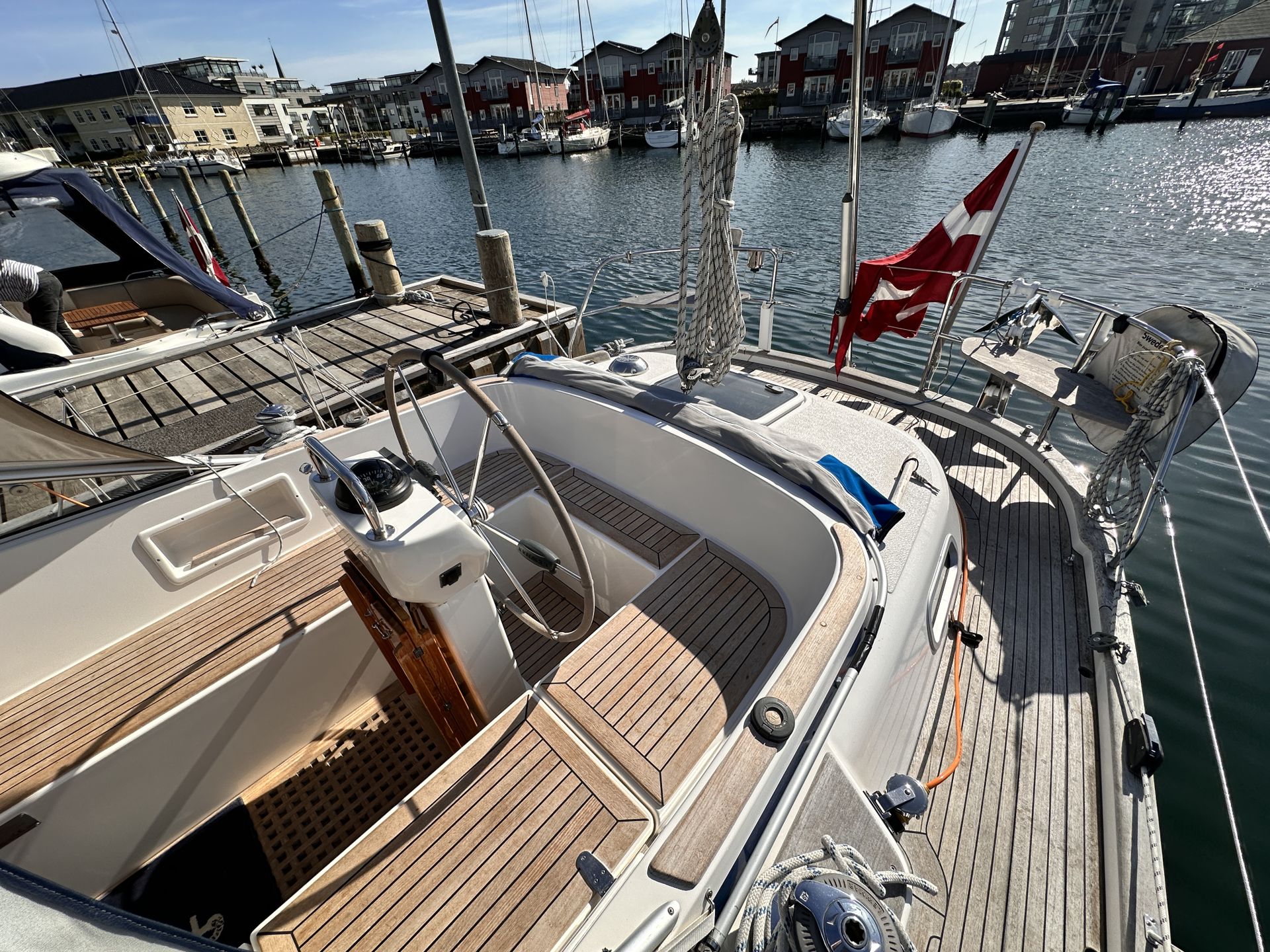Hallberg Rassy 37 #16