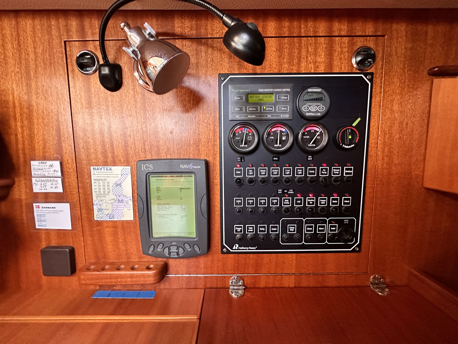 Hallberg Rassy 37 #40