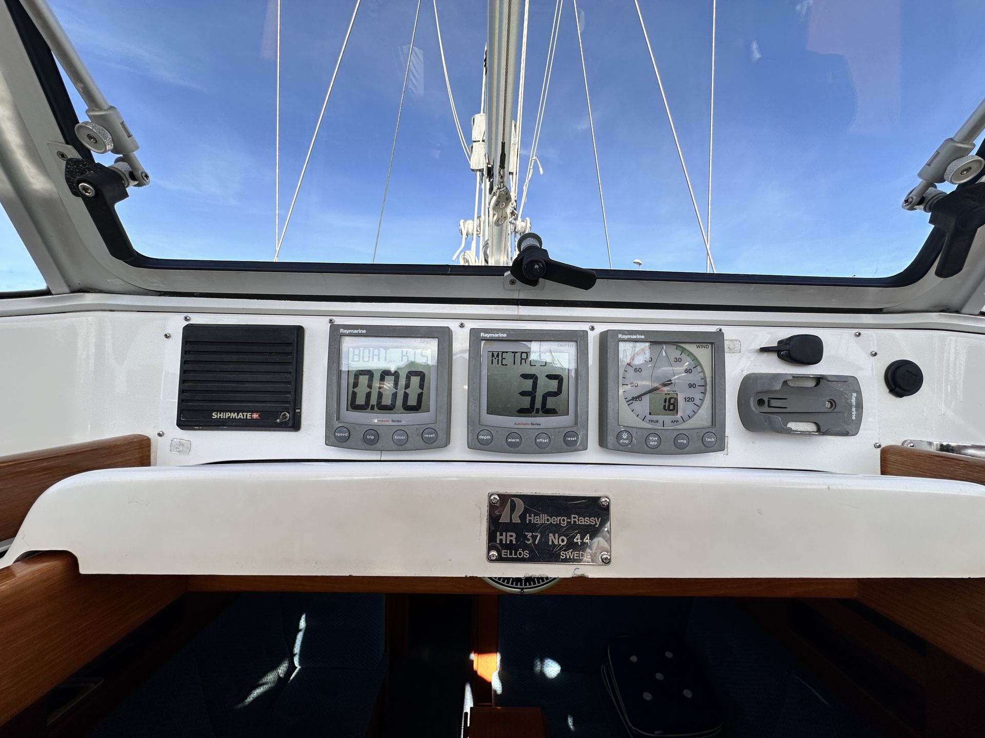 Hallberg Rassy 37 #27