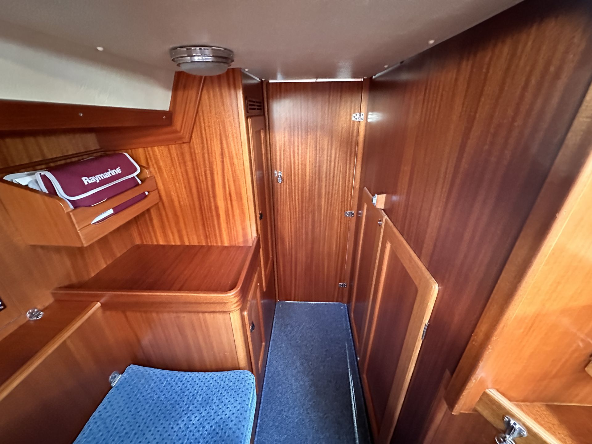 Hallberg Rassy 37 #31