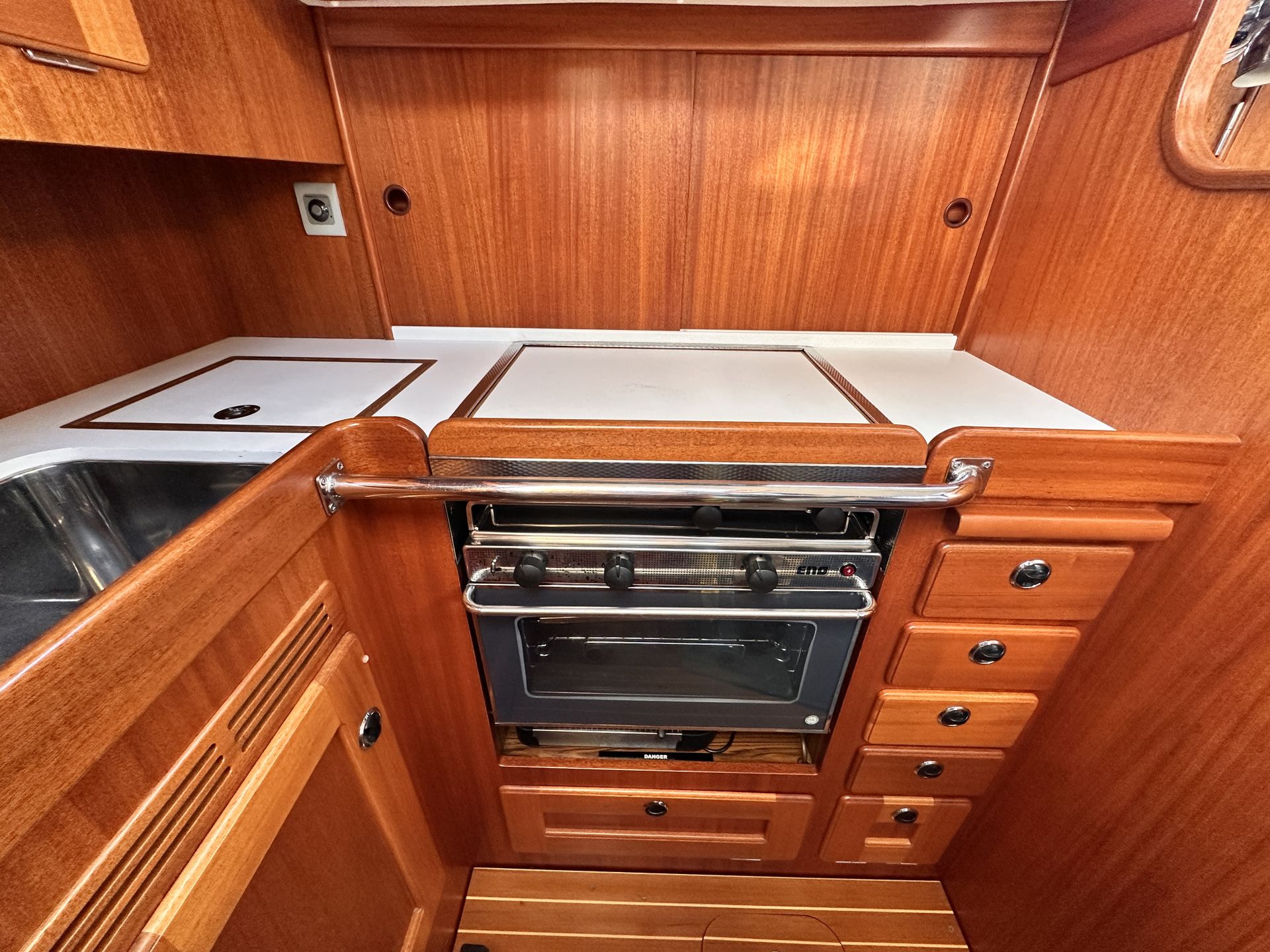 Hallberg Rassy 37 #57