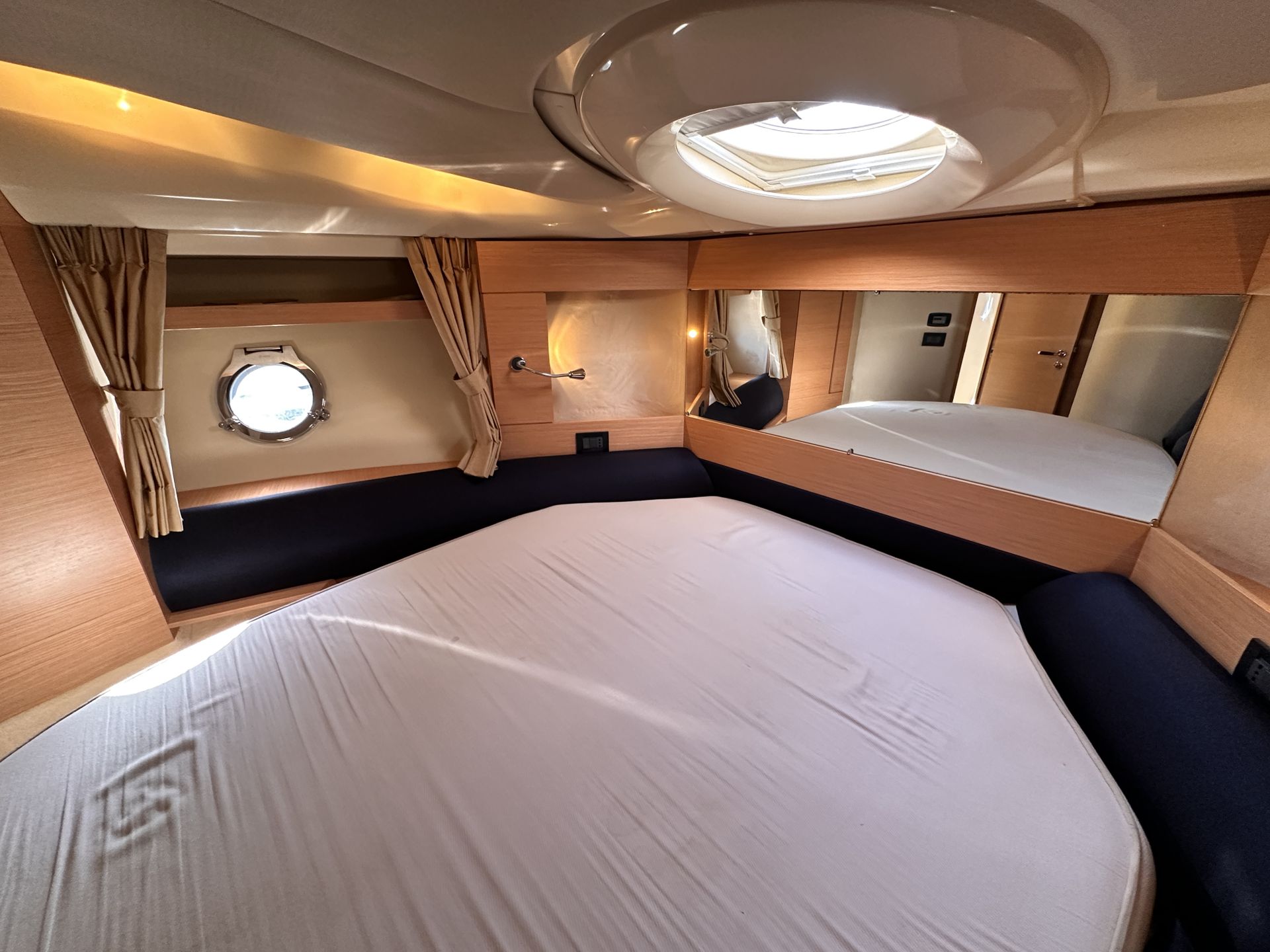 Azimut 40 #52