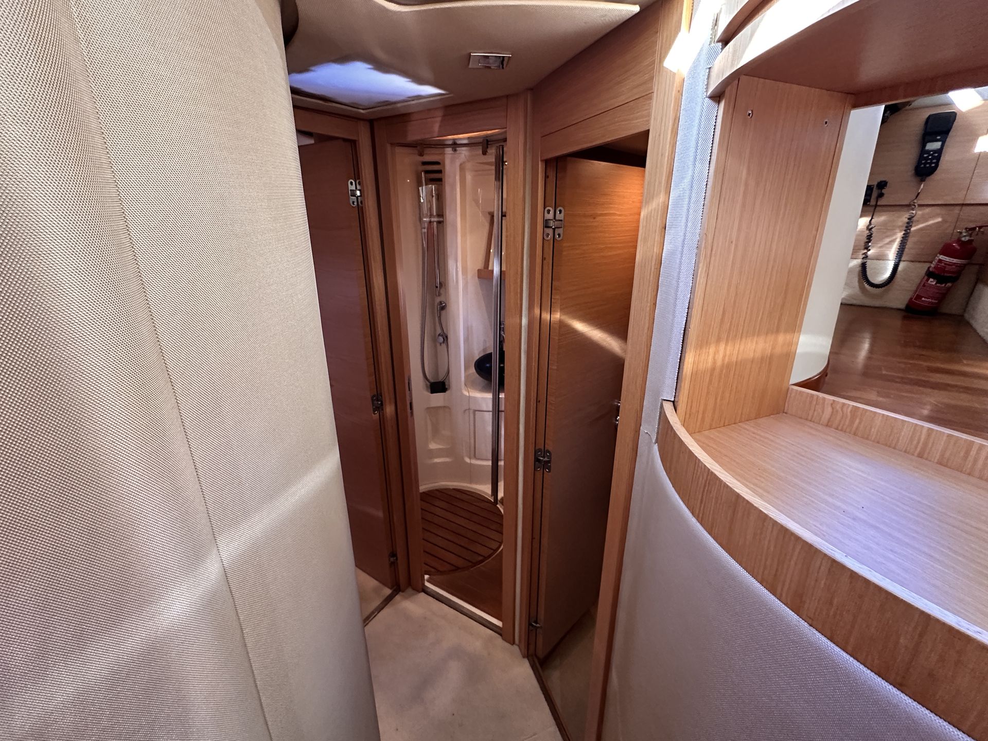 Azimut 40 #32
