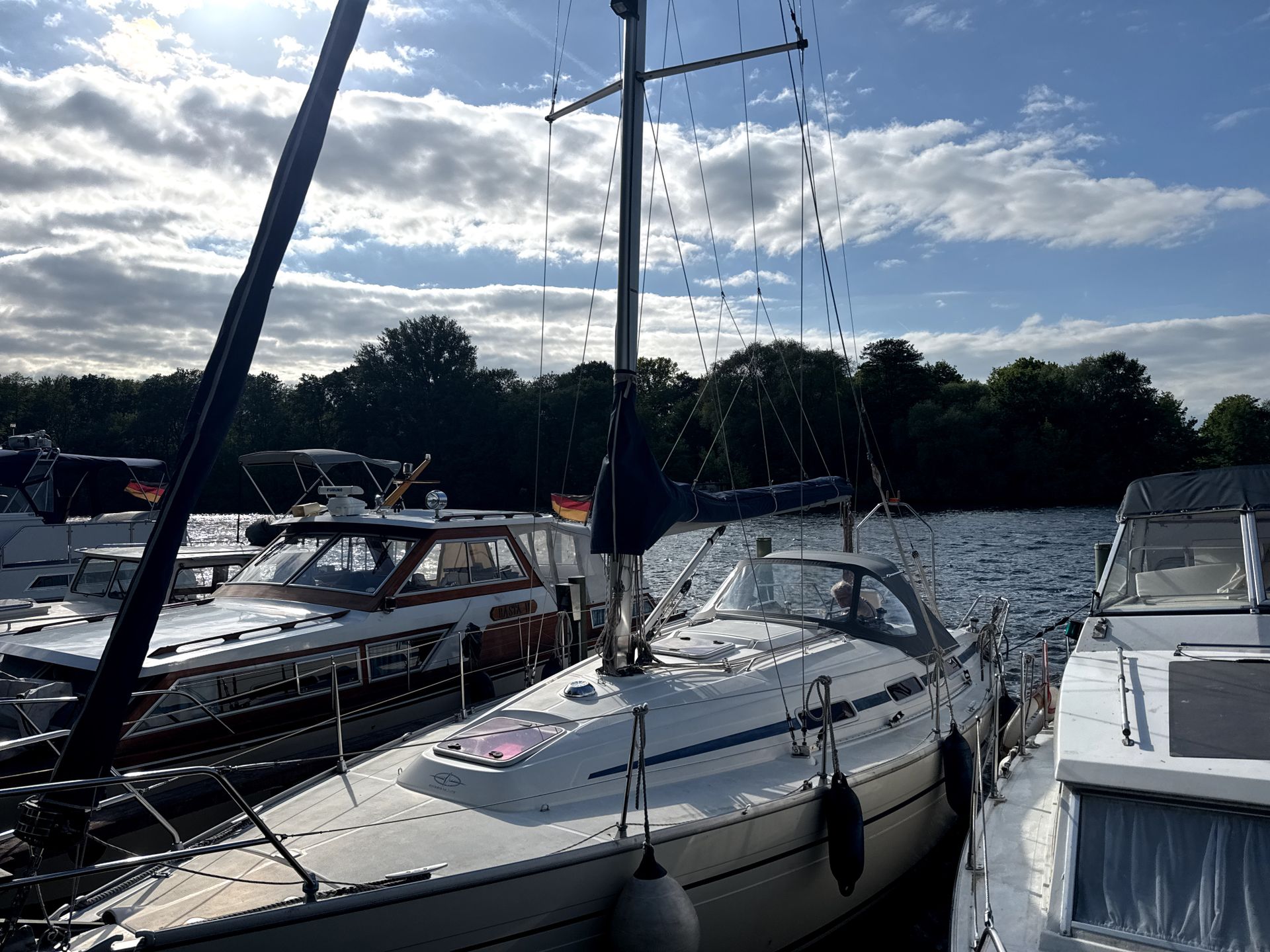 Bavaria 32 #73