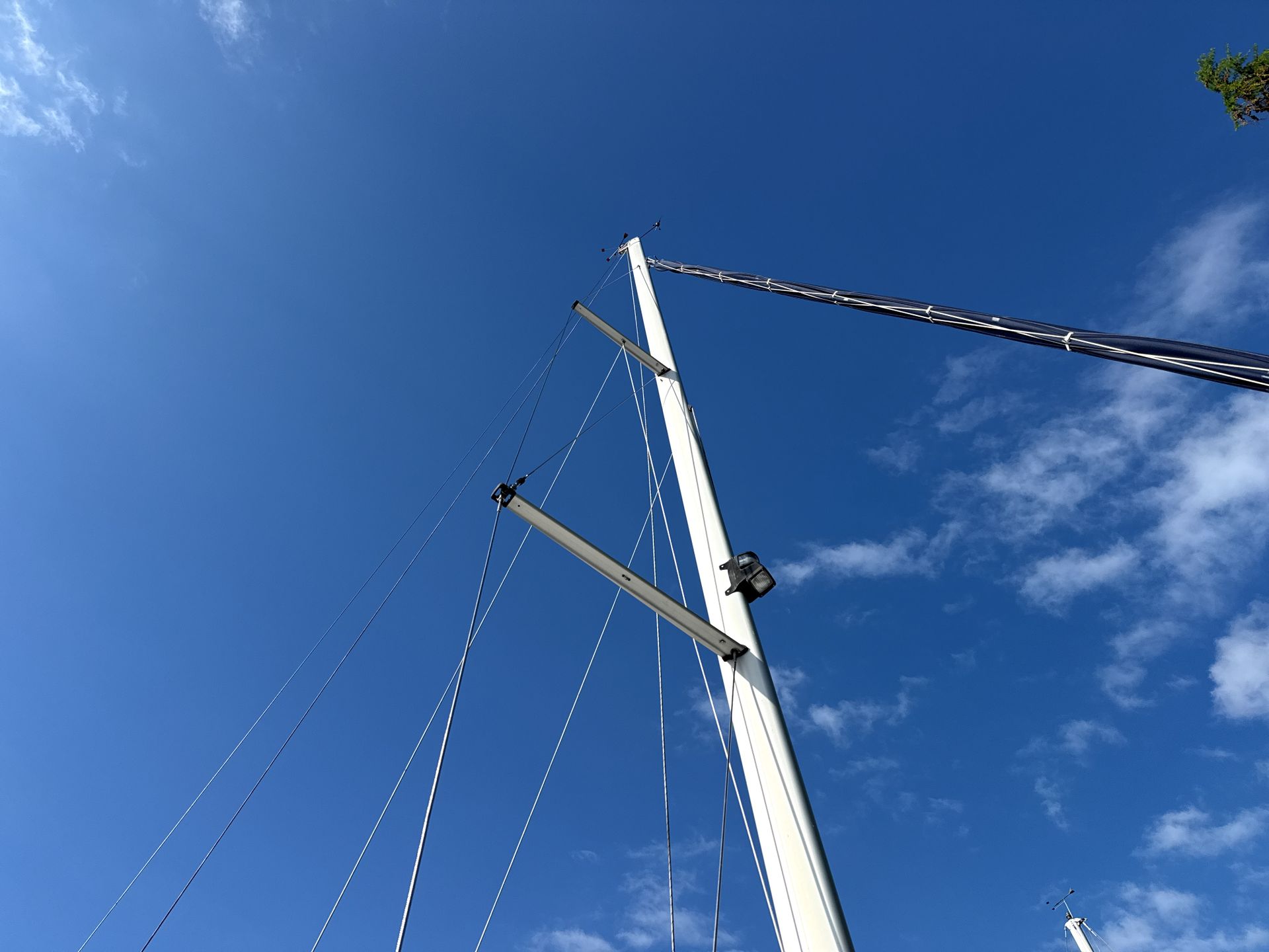 Bavaria 32 #21