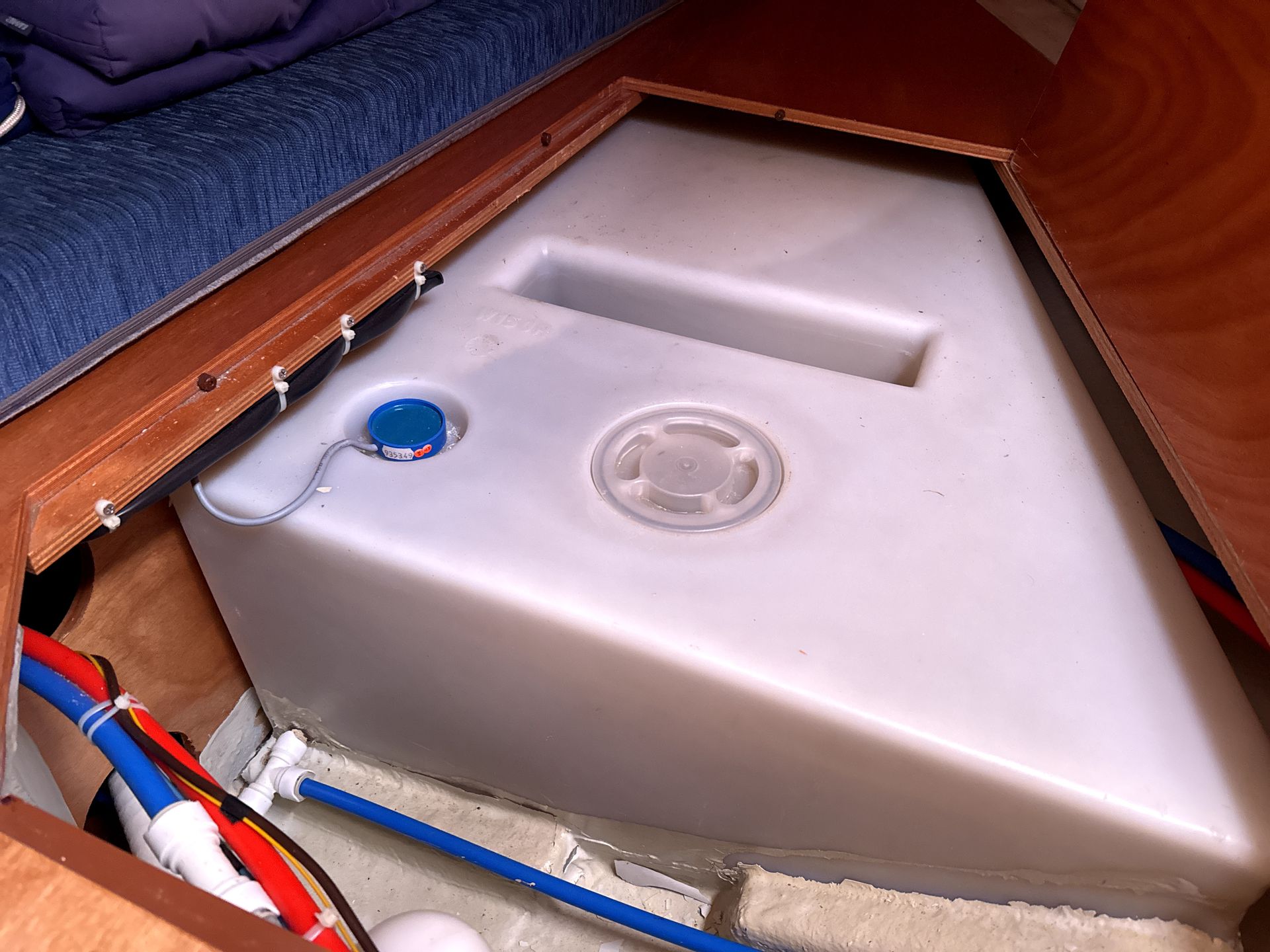 Bavaria 32 #56