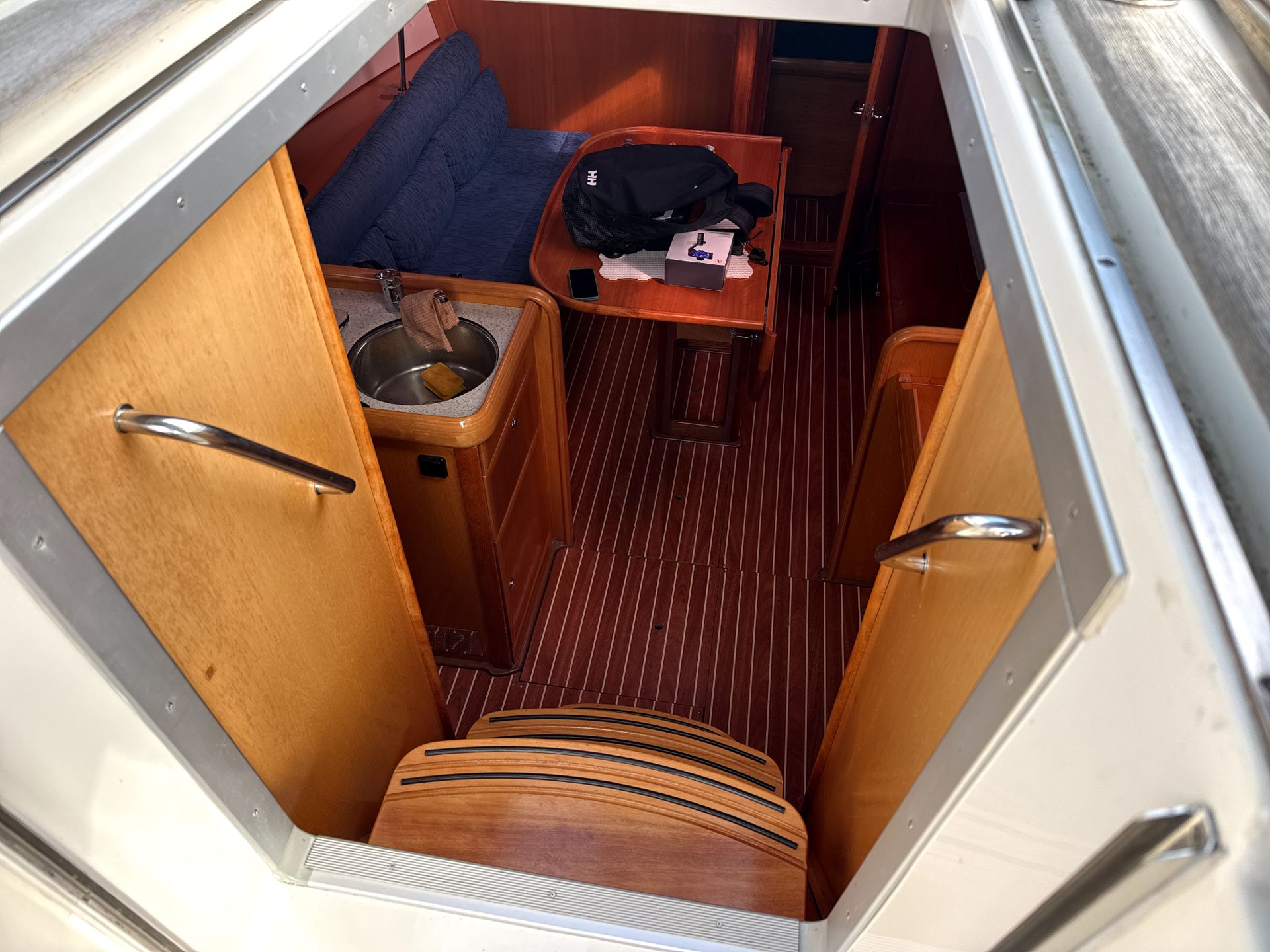 Bavaria 32 #42