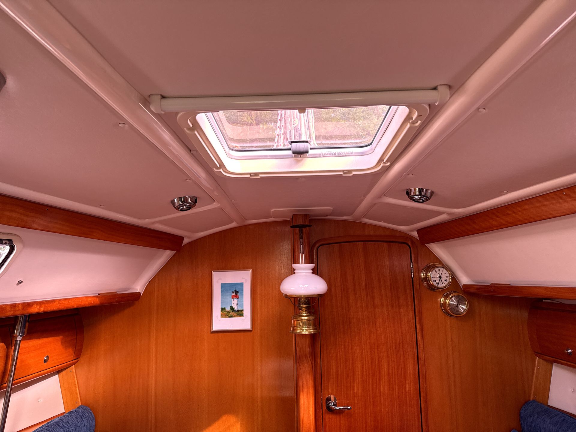 Bavaria 32 #50