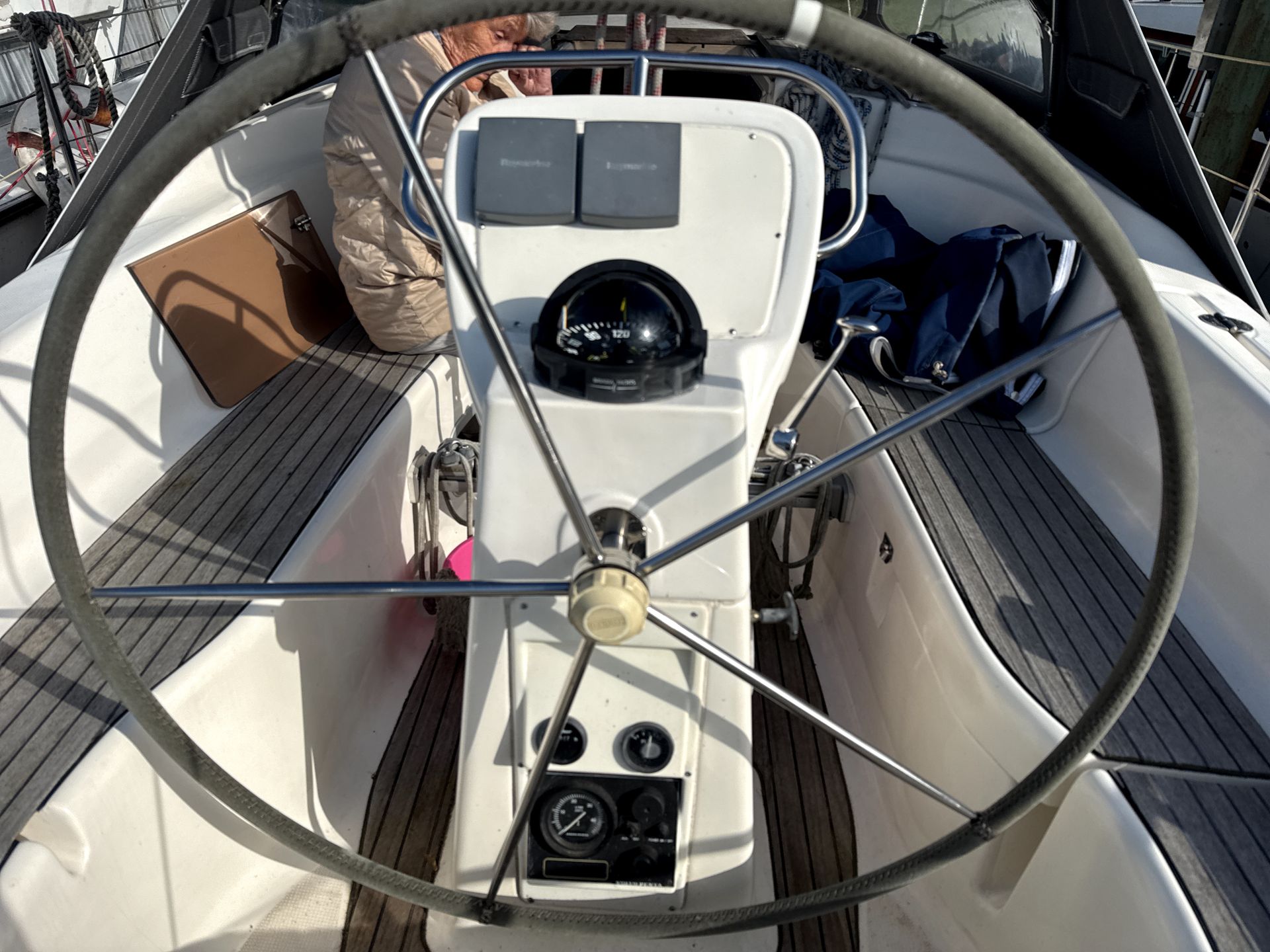 Bavaria 32 #10
