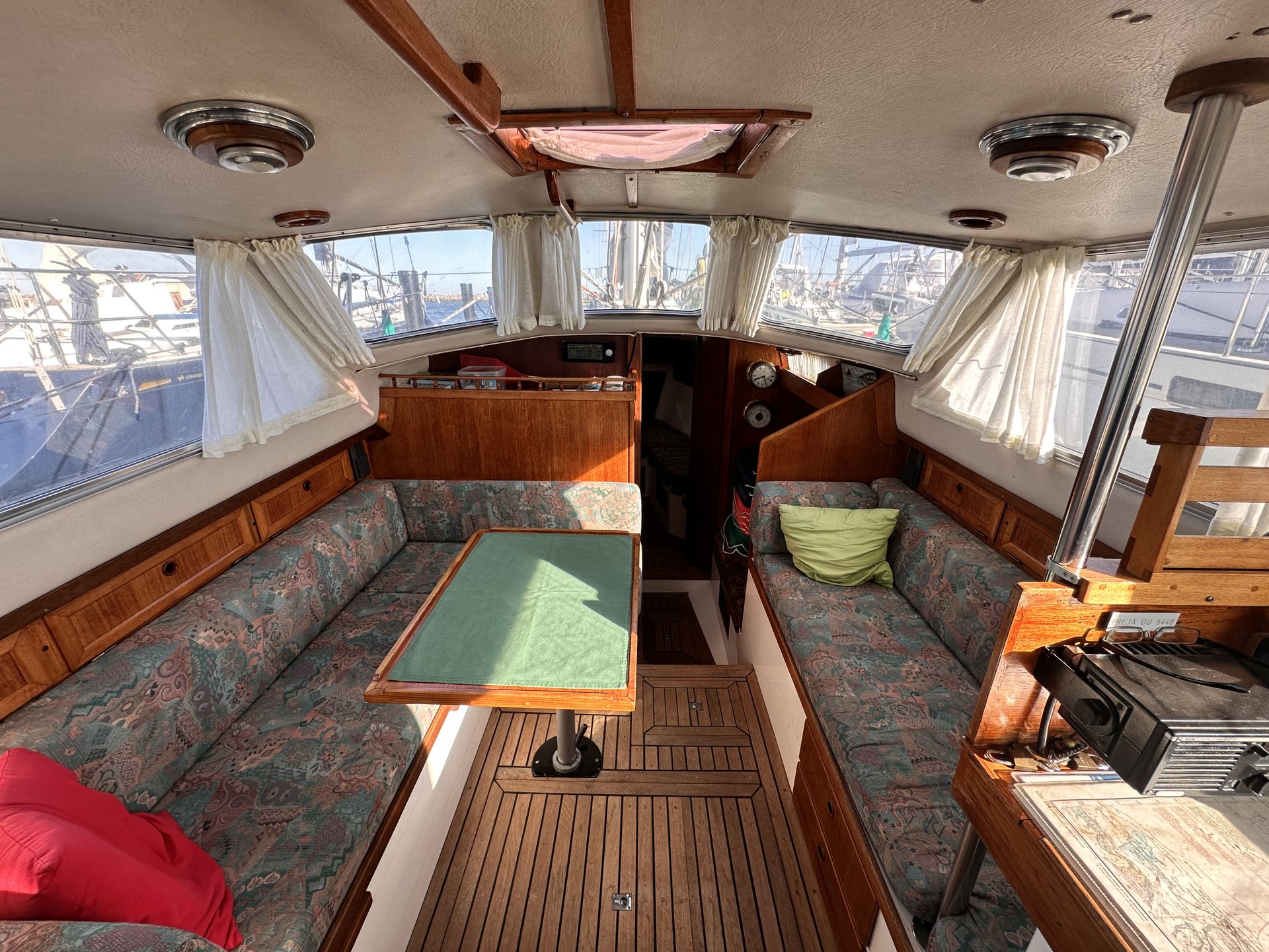 Voyager 35 #27