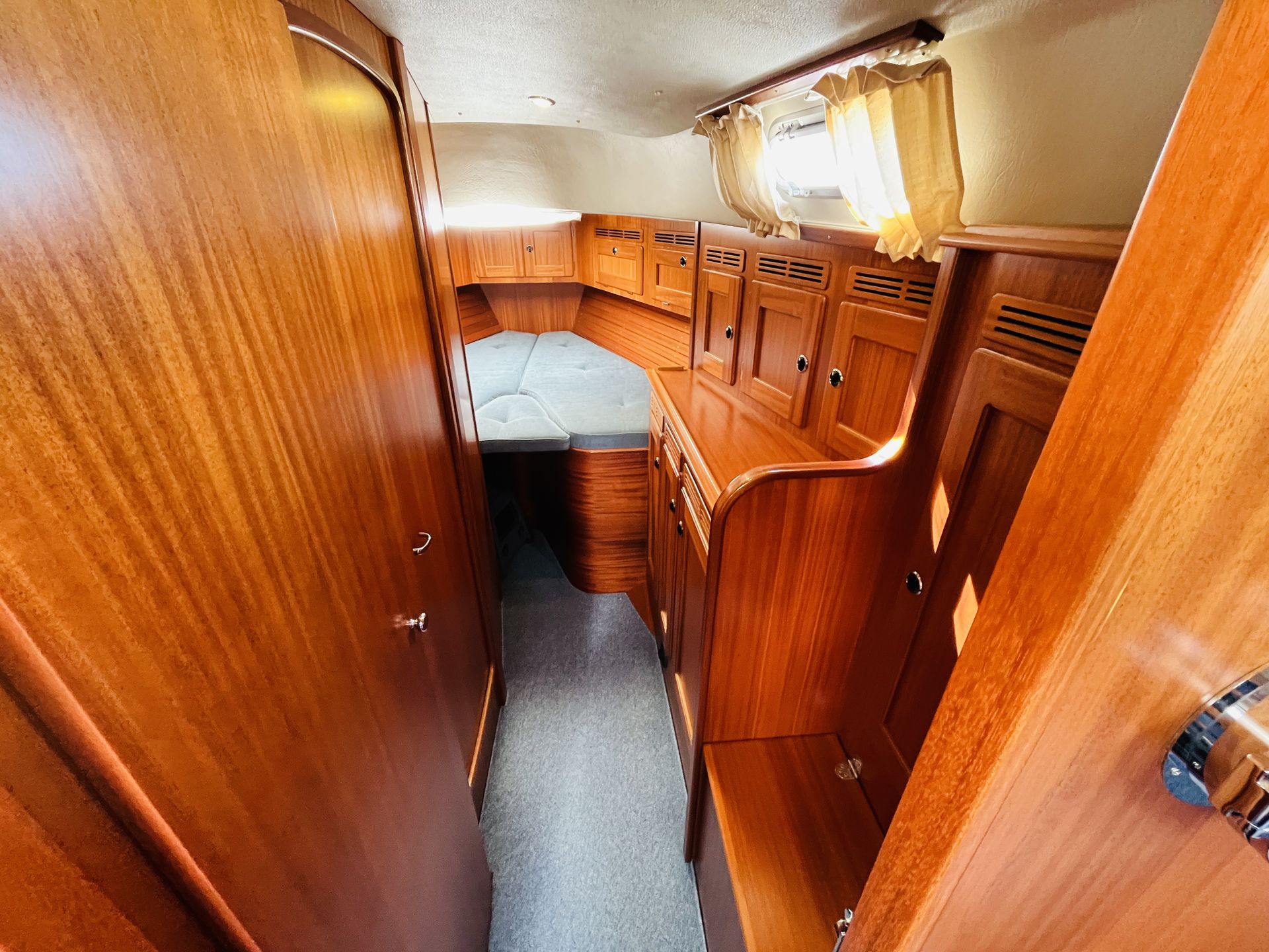Hallberg-Rassy 43 #59