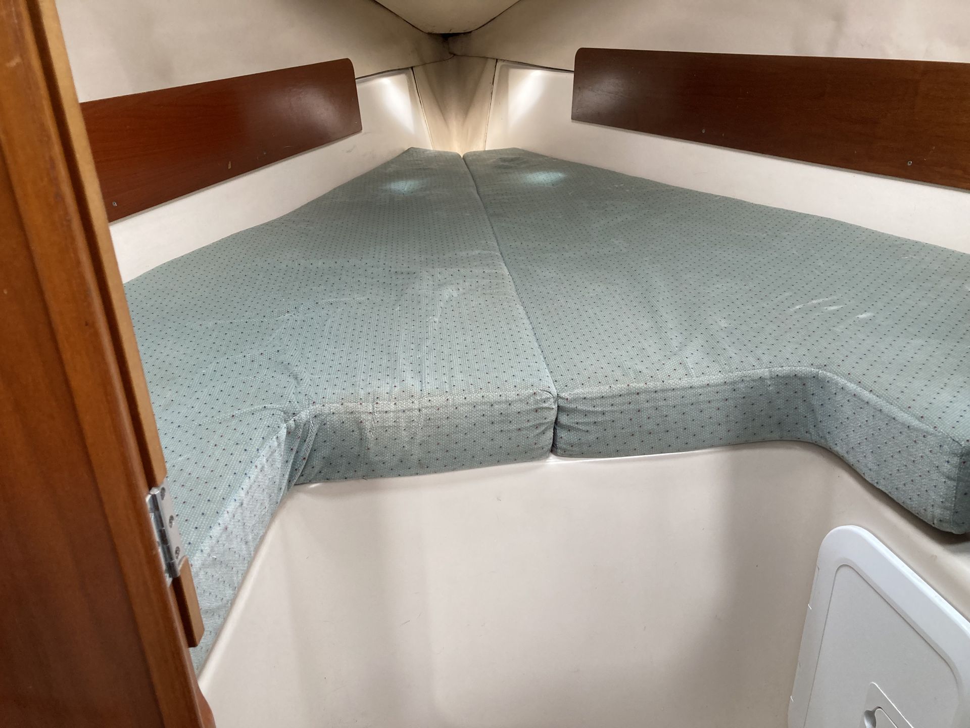 Beneteau Oceanis 321 EU VAT Paid, Lagos Portugal #16