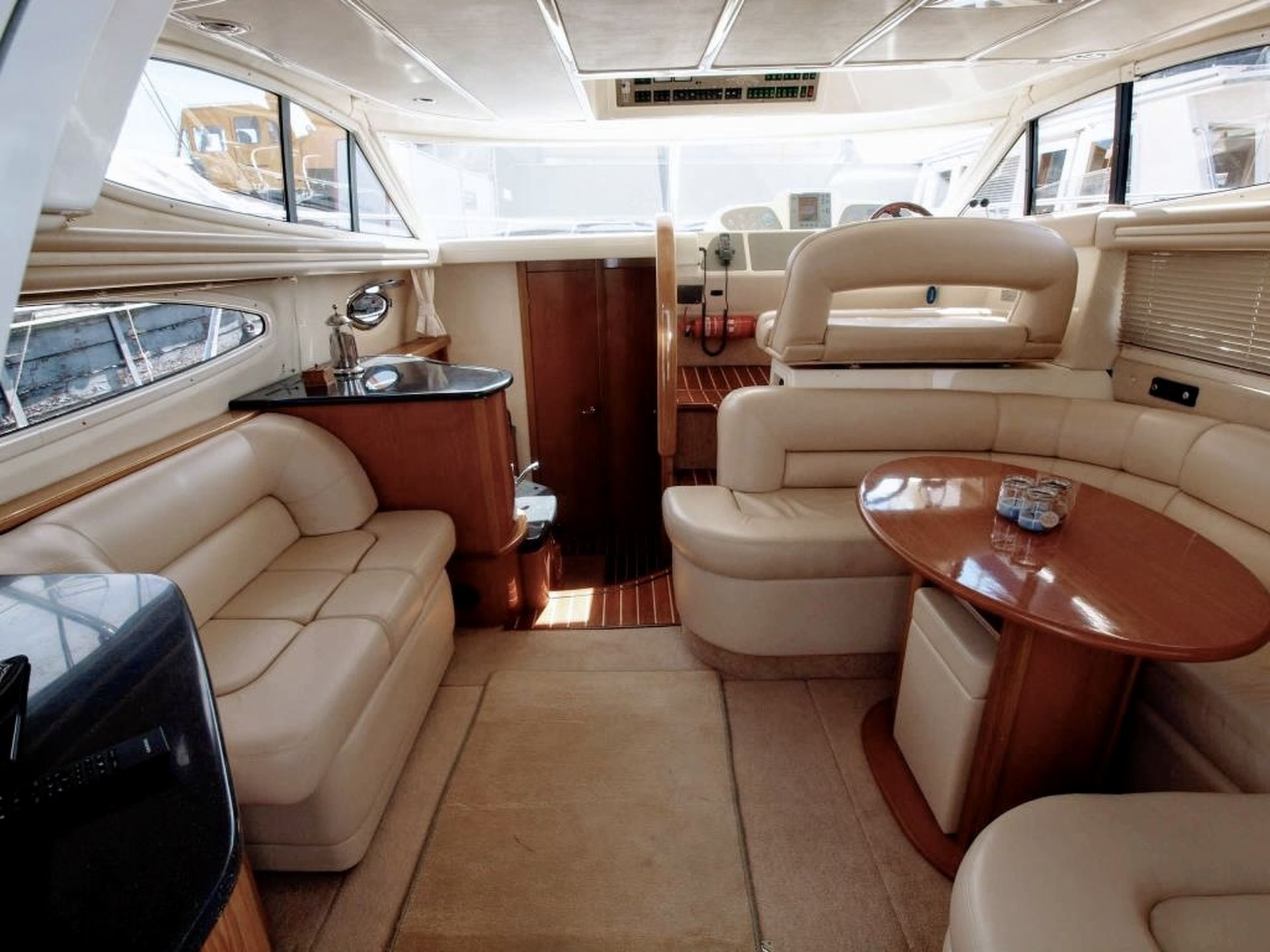 Sealine F37 #38