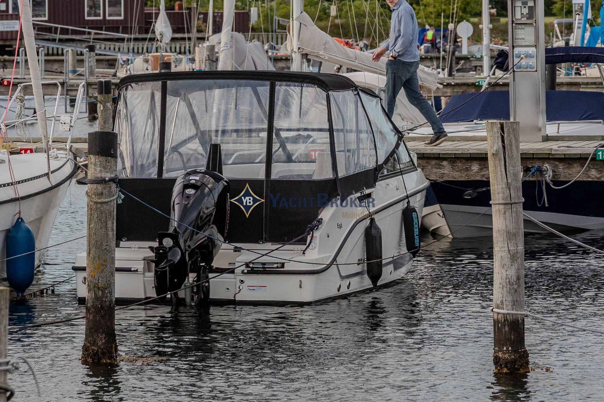 Rigtig fin Quicksilver 675 Activ Cruiser #1