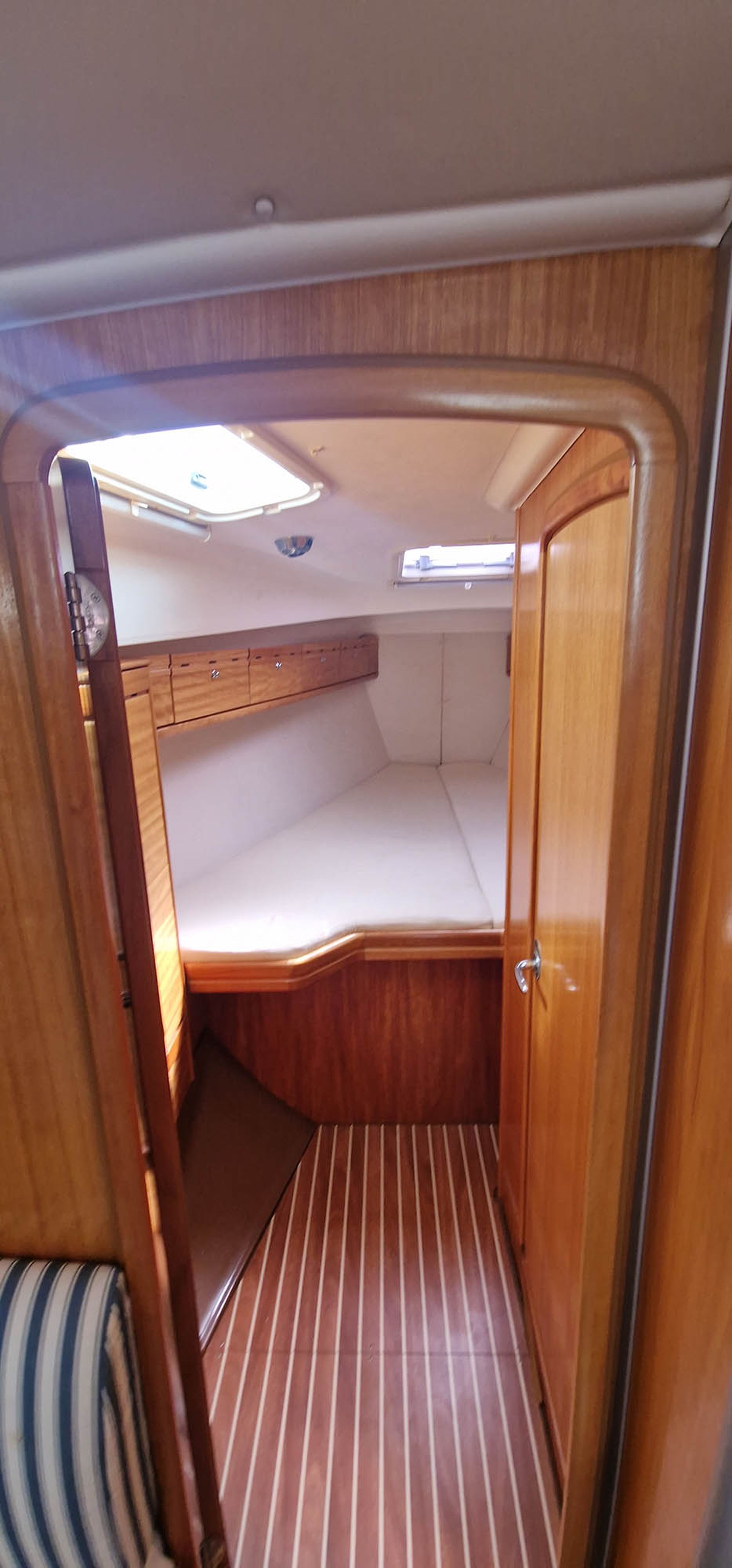 Bavaria cruiser 37 #15