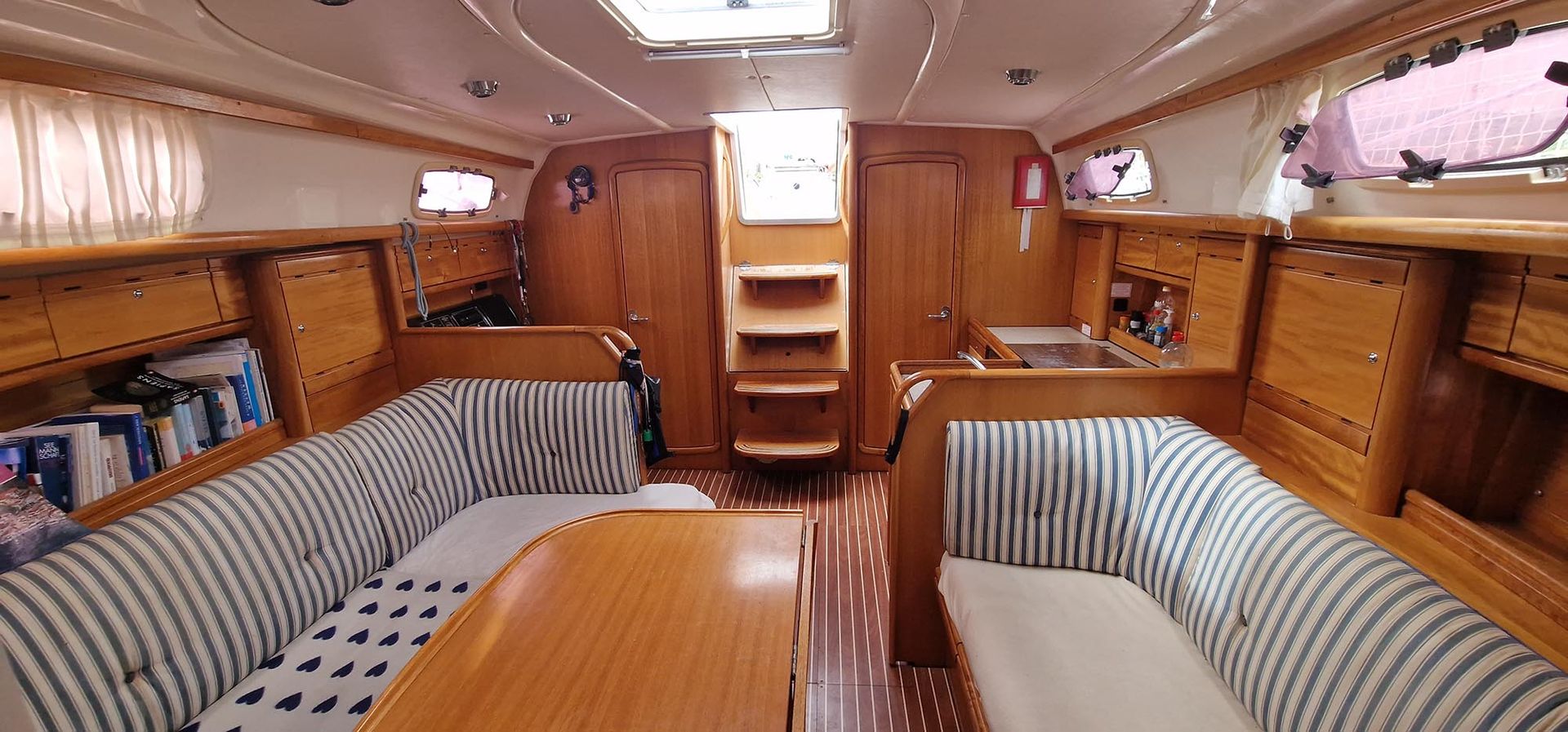 Bavaria cruiser 37 #11