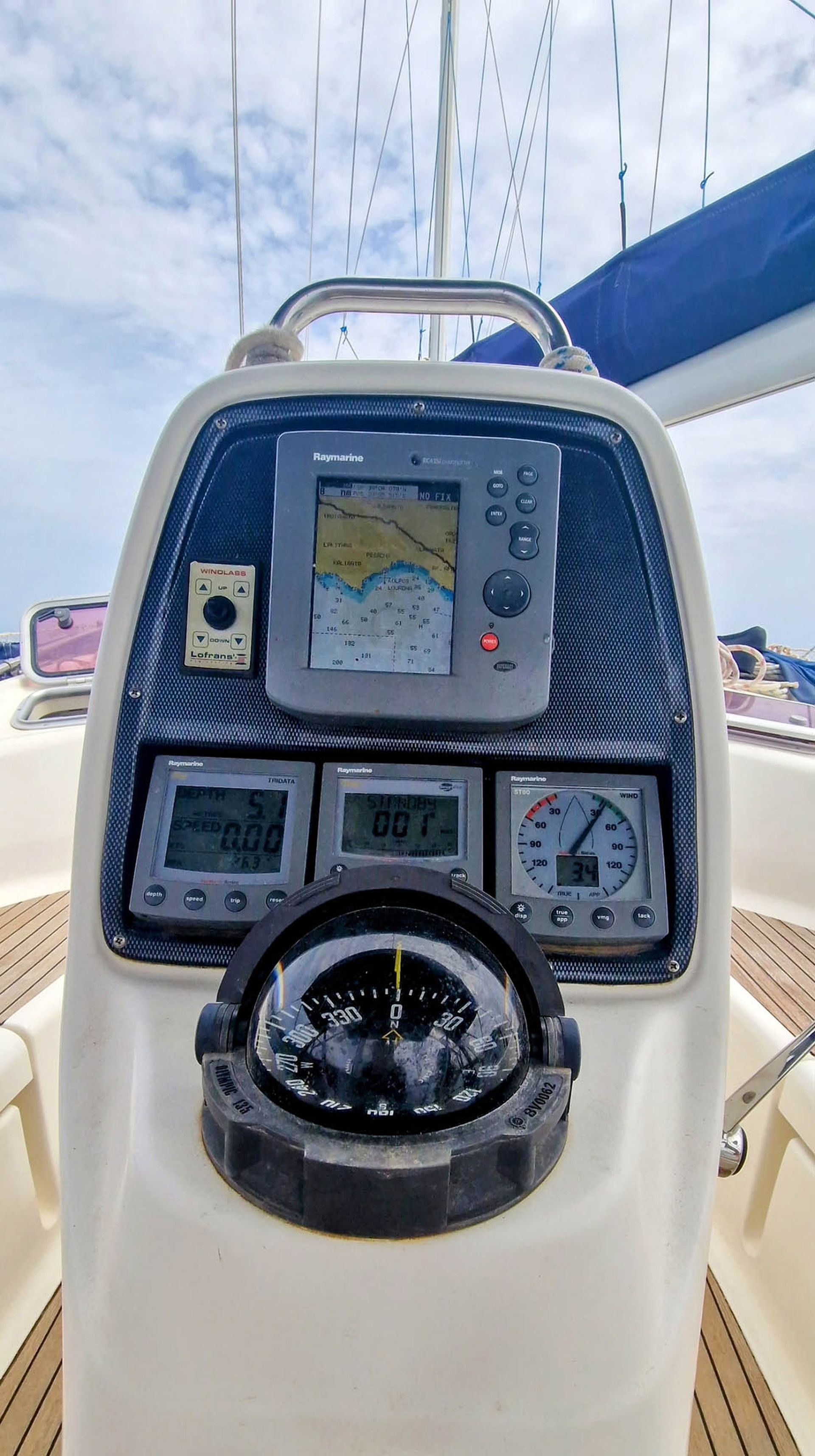 Bavaria cruiser 37 #4