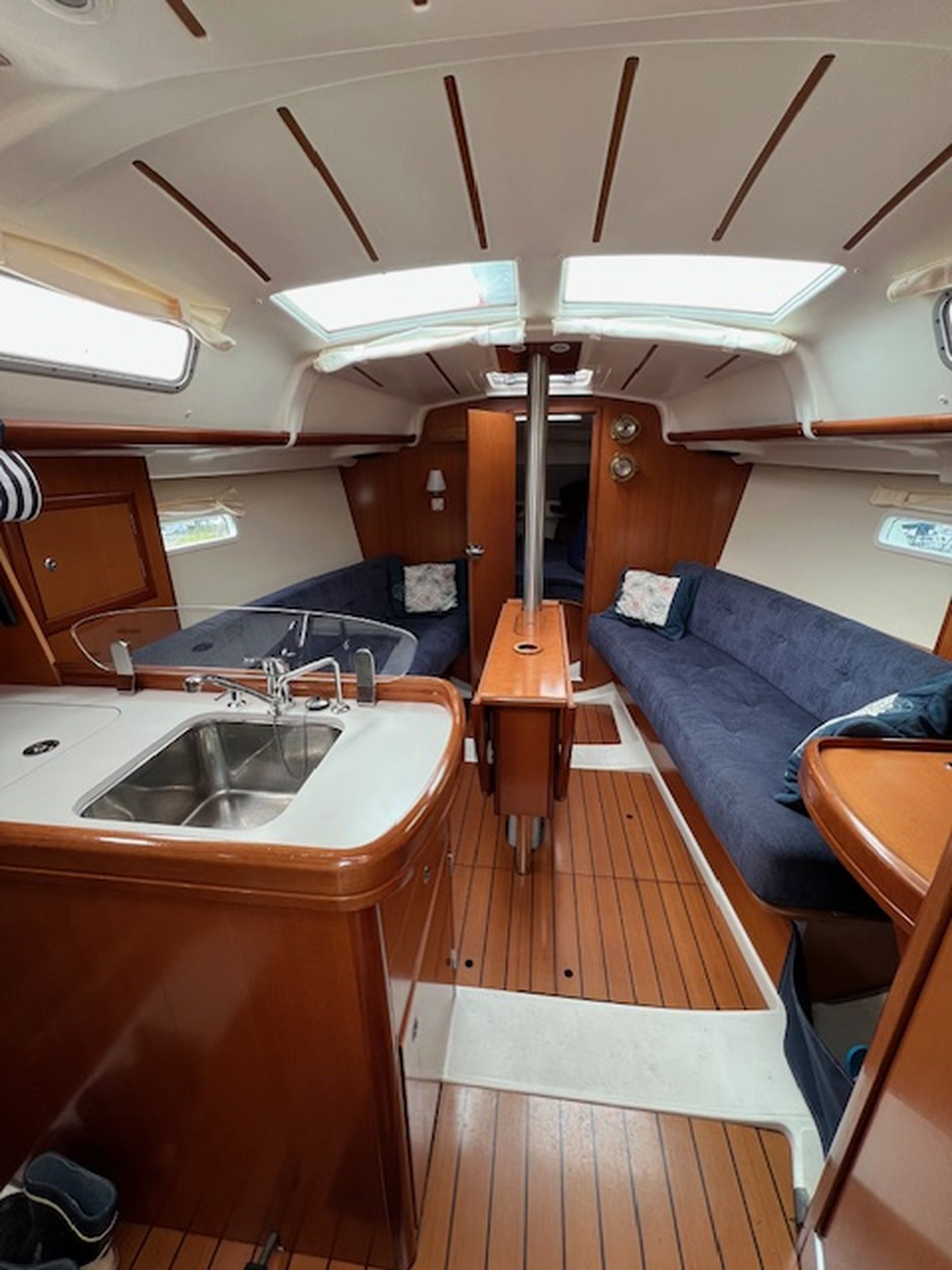 Beneteau Oceanis 323 Clipper #18