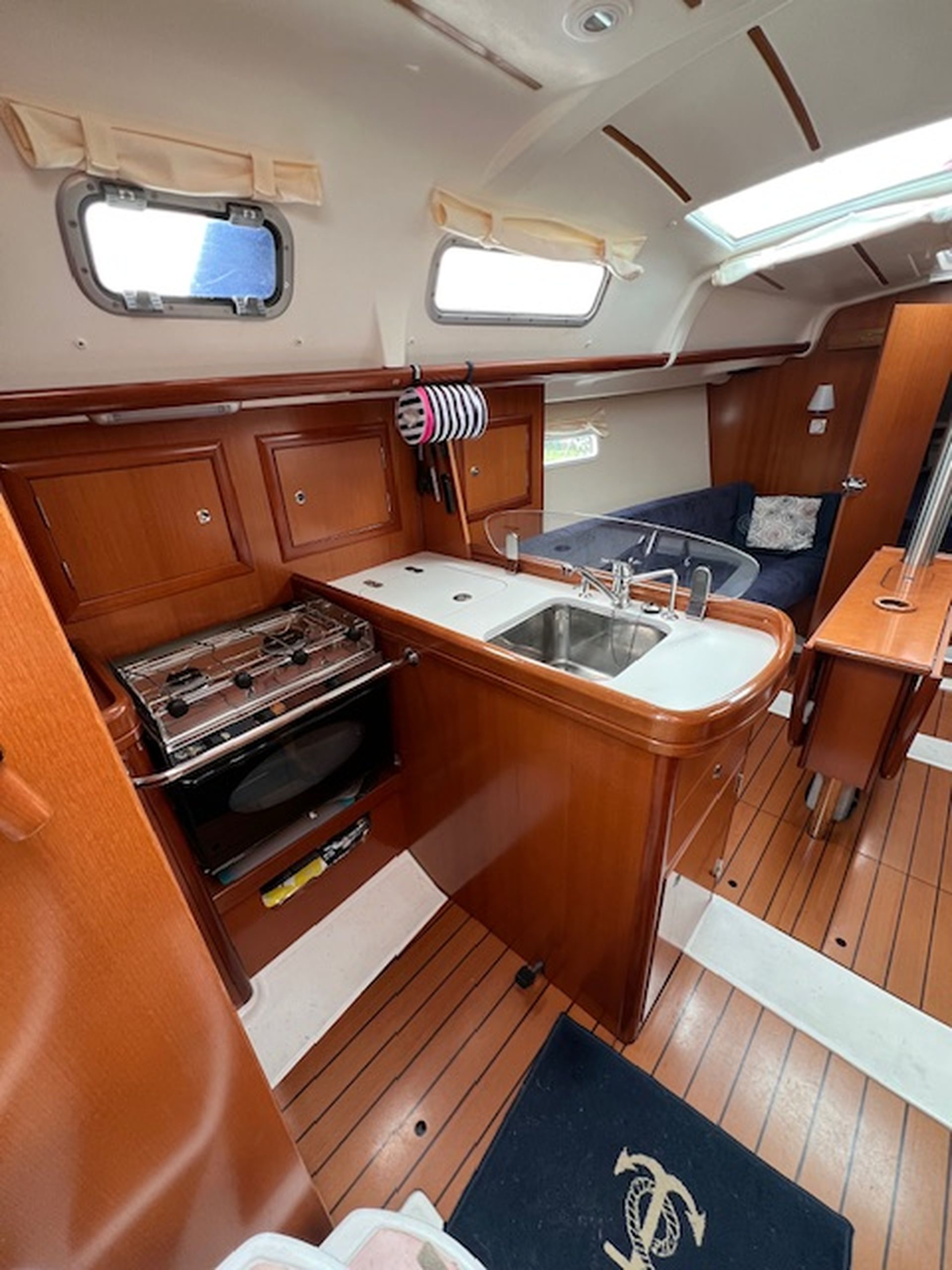 Beneteau Oceanis 323 Clipper #17