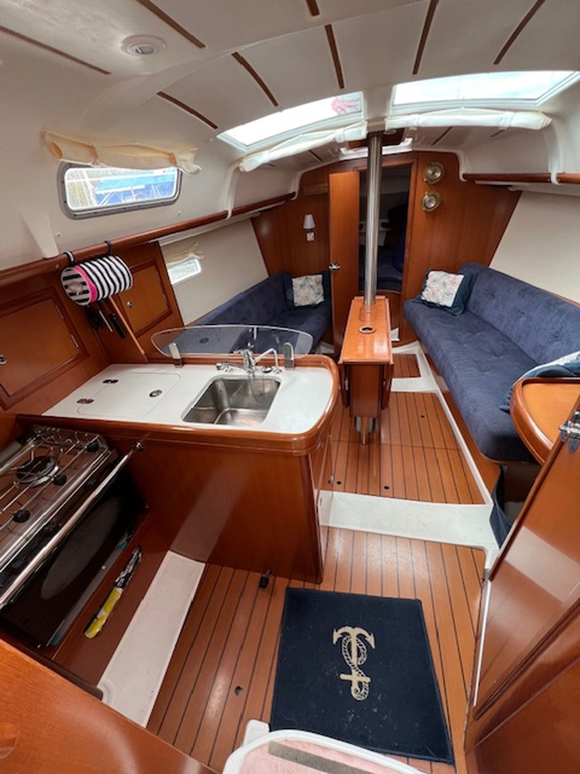 Beneteau Oceanis 323 Clipper #16