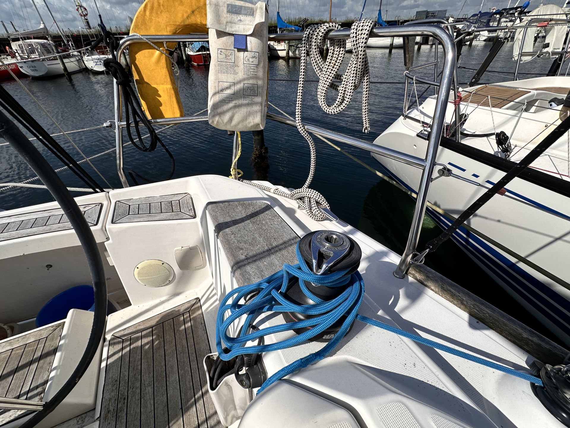 Dufour 34 Performance #18