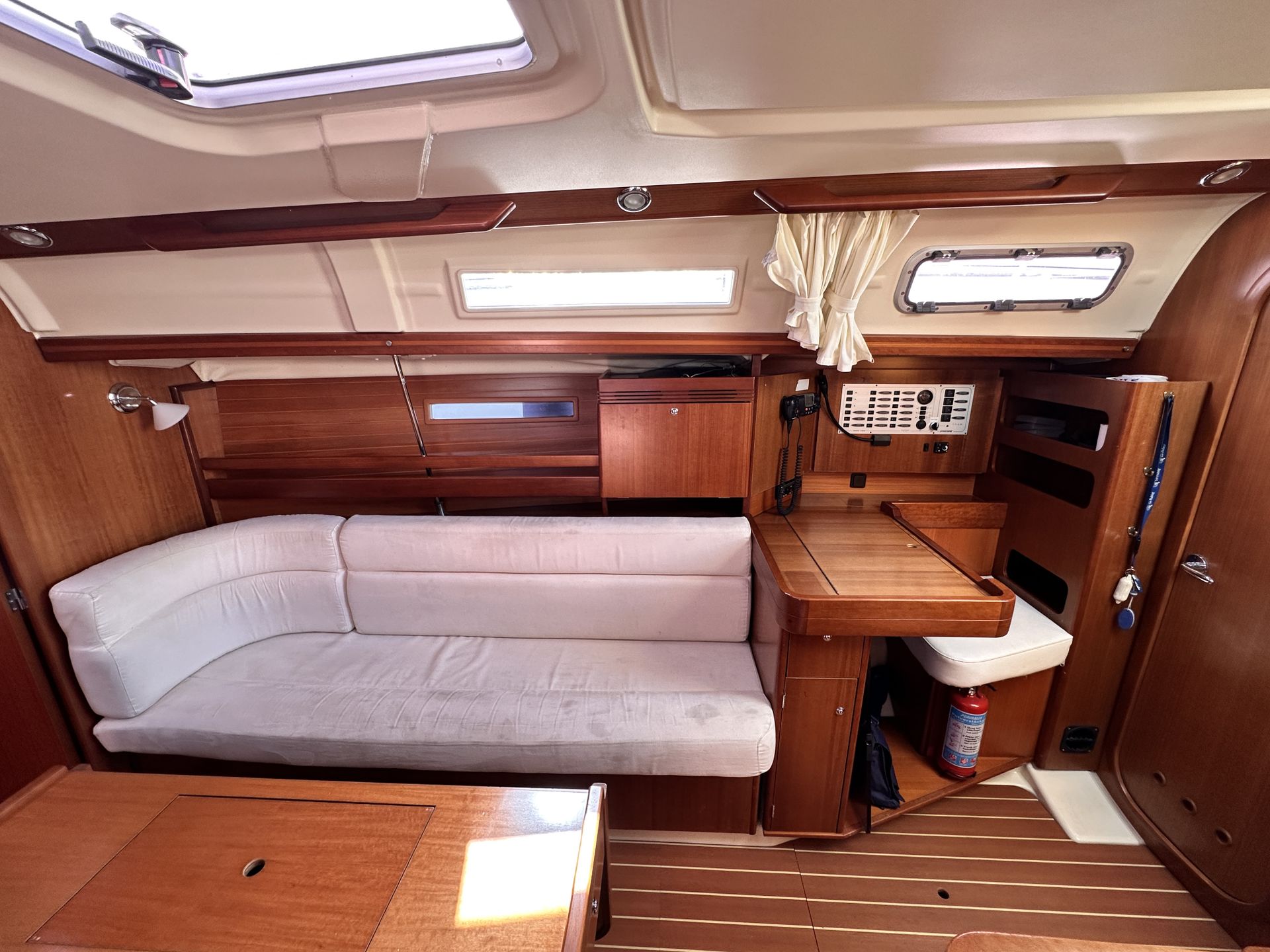 Dufour 34 Performance #25