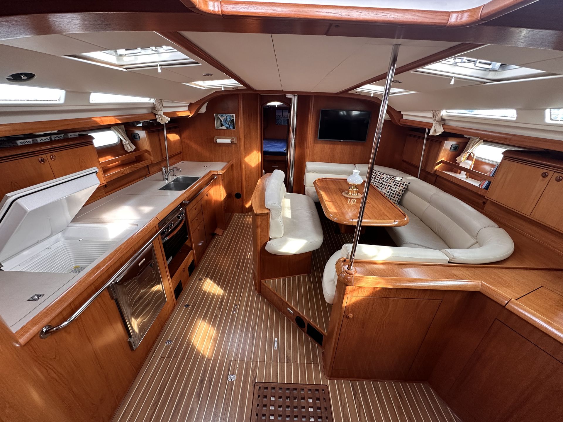 Jeanneau Sun Odyssey 49 #72