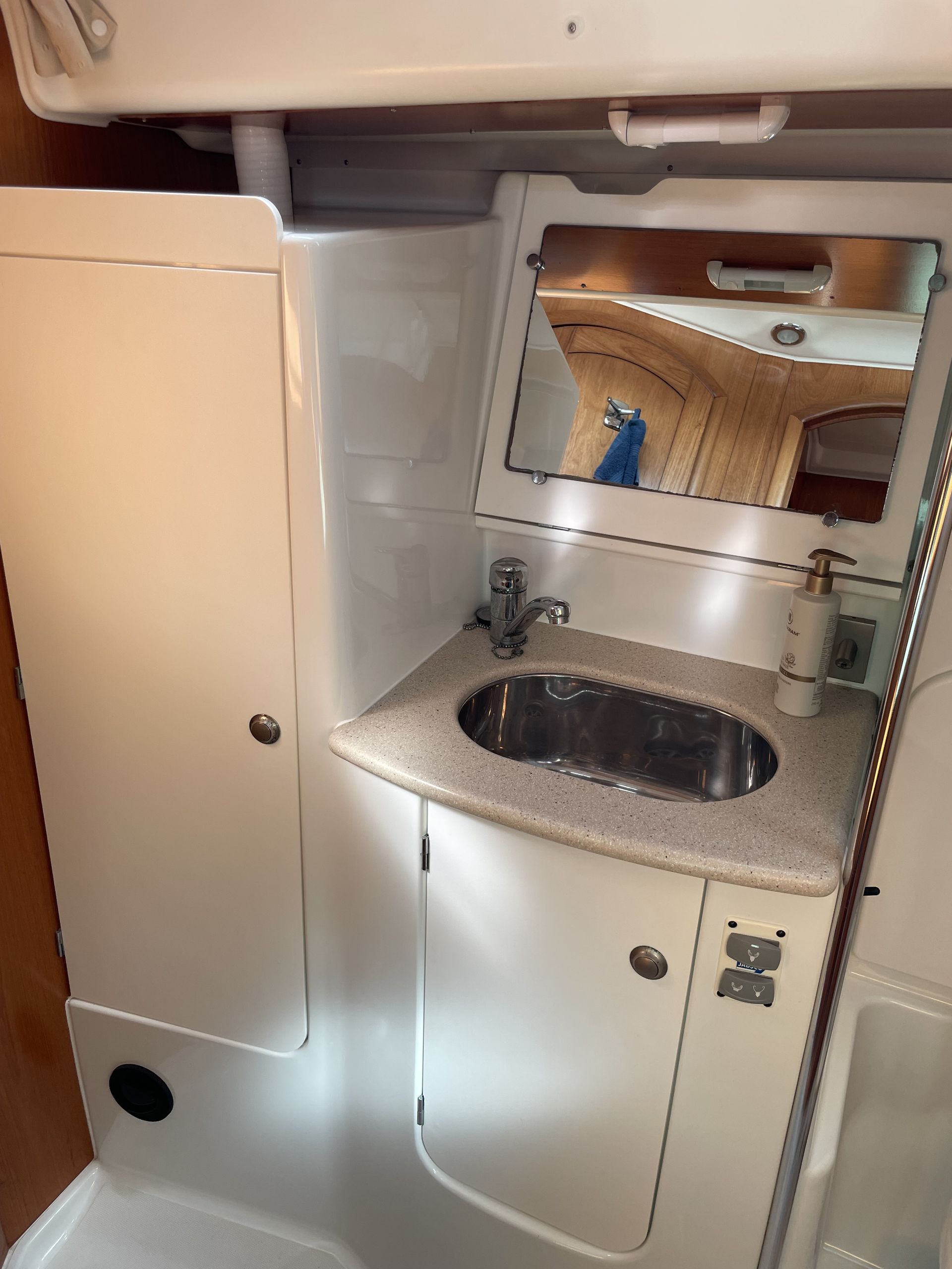 Jeanneau Sun Odyssey 49 #33