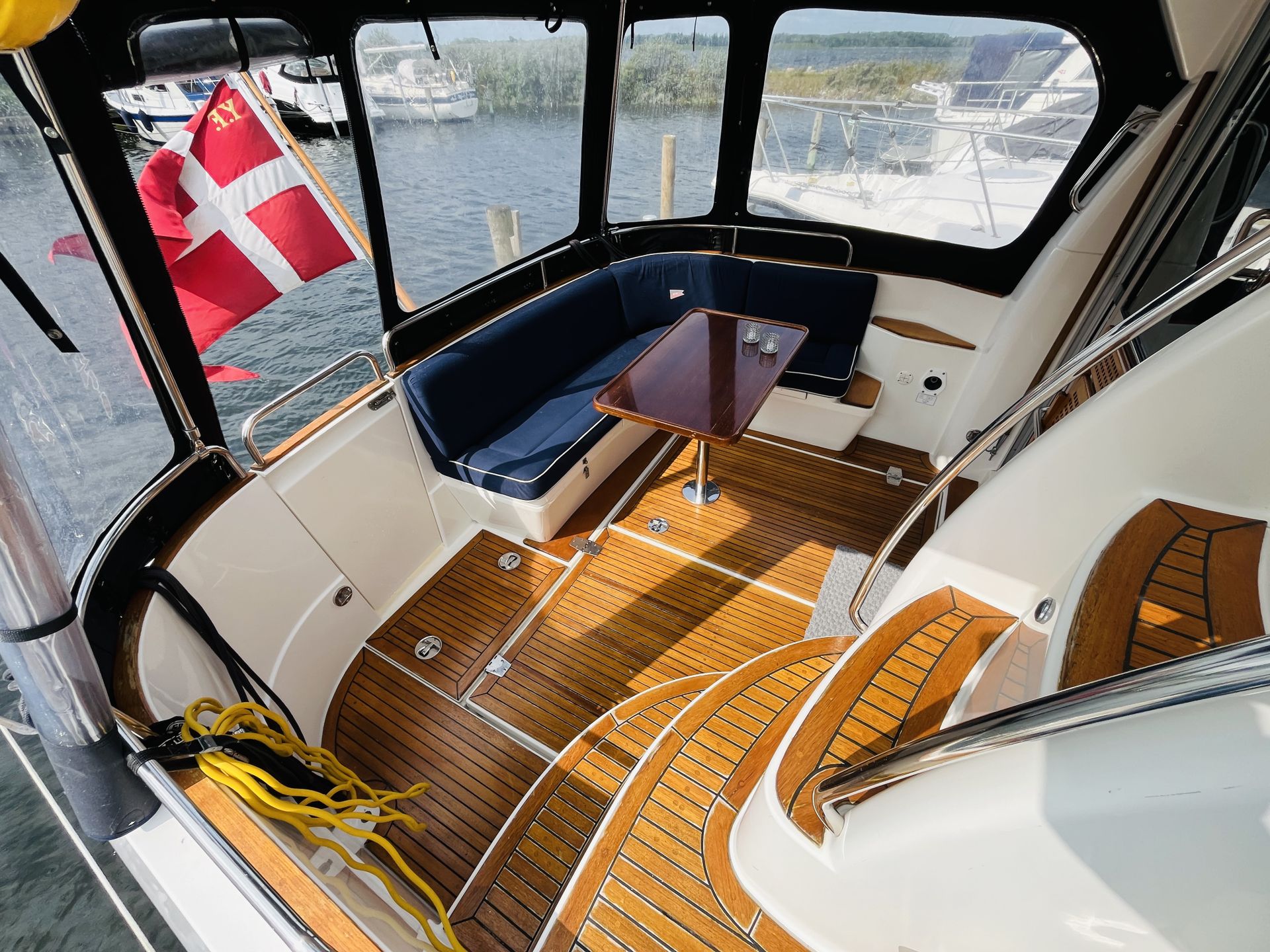 Nimbus 380 Carisma Flybridge #22
