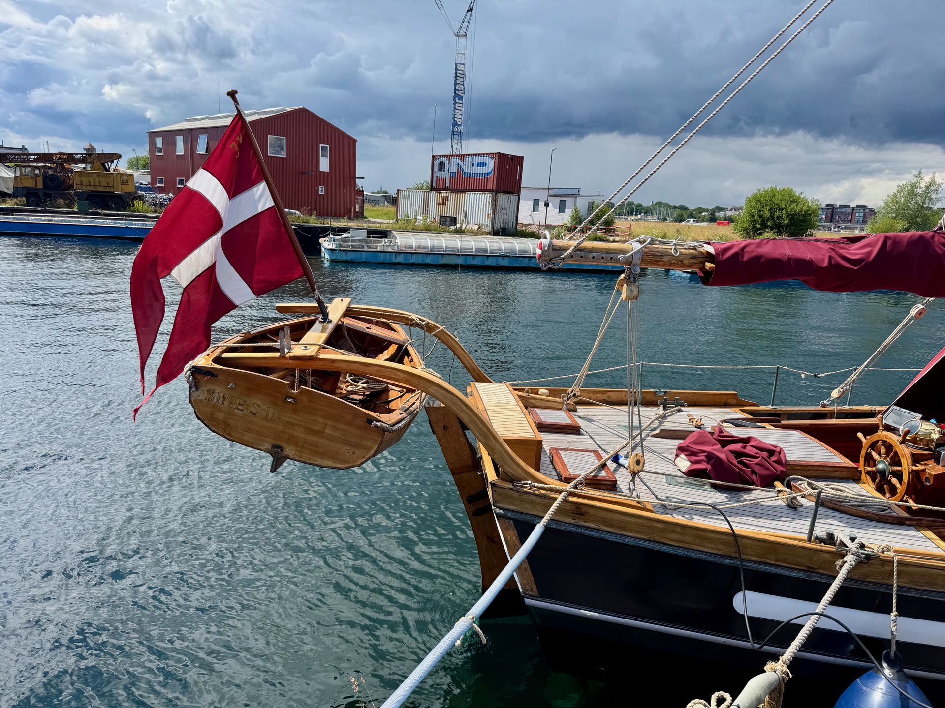 Jolle i hæken