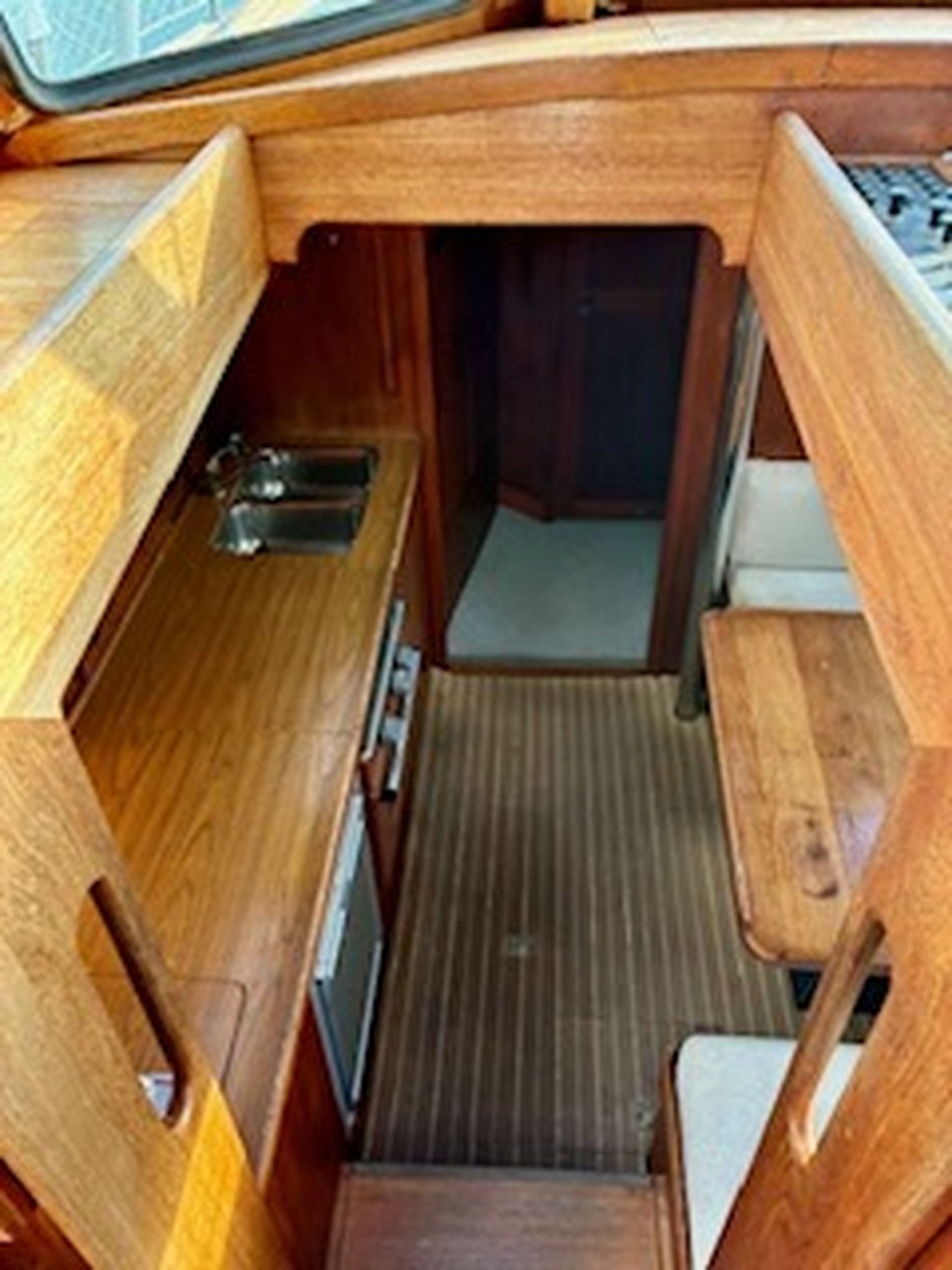 Nauticat 38 #31