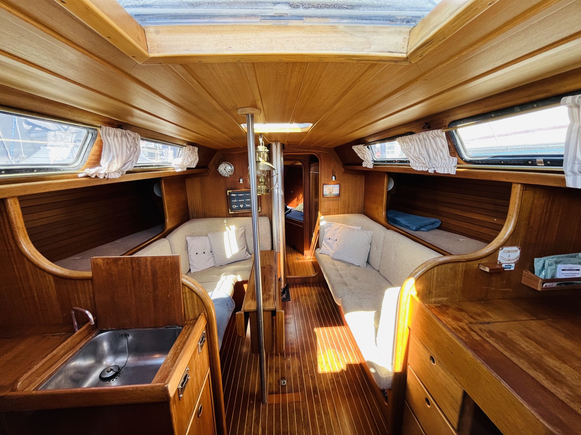 Contessa 35 #31