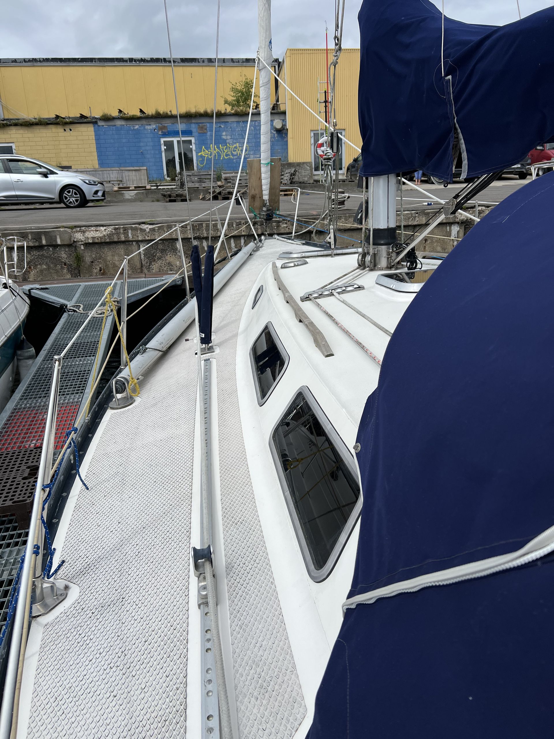 Contessa 35 #22