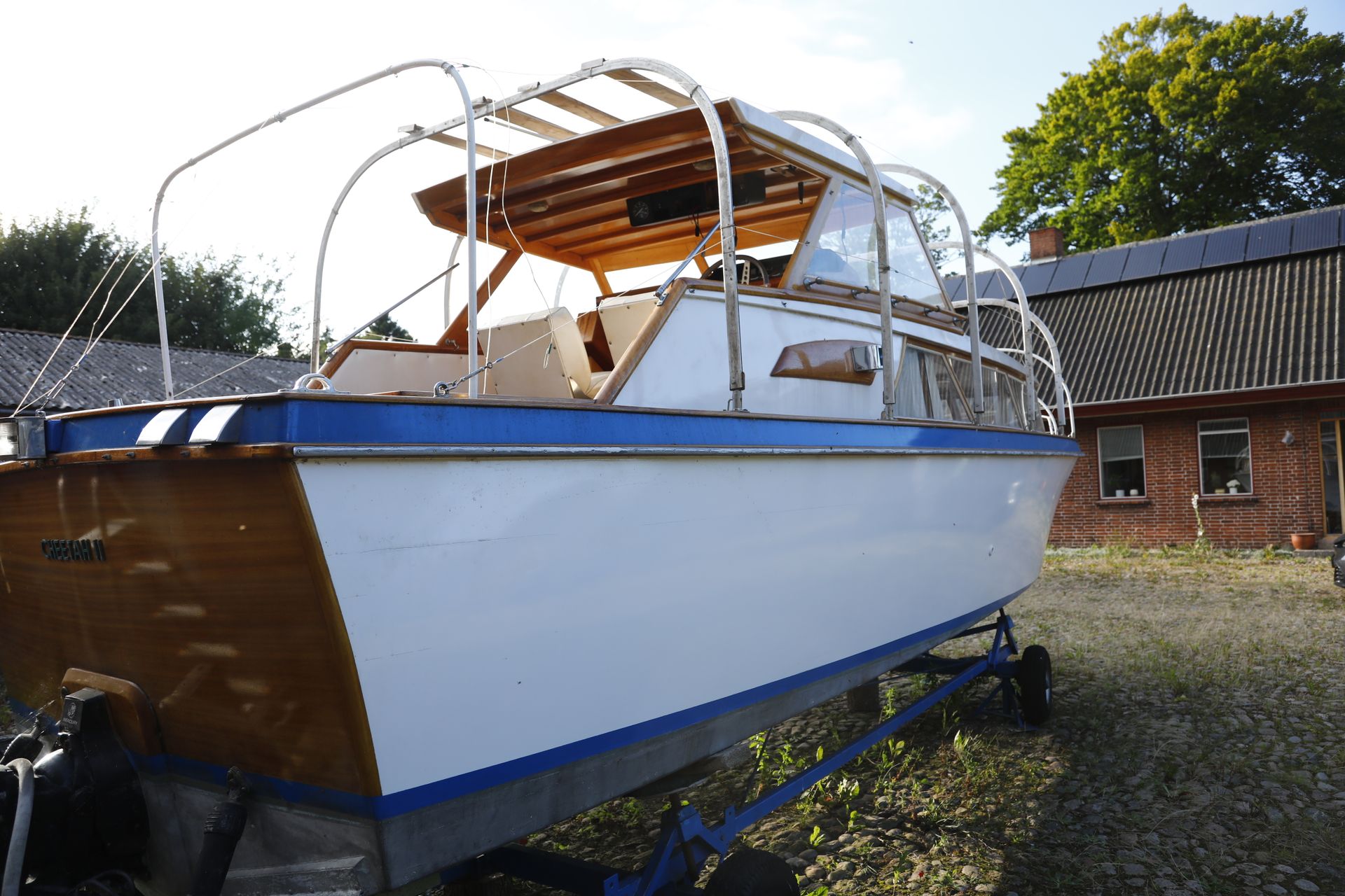 Velbygget Mahogny båd #30