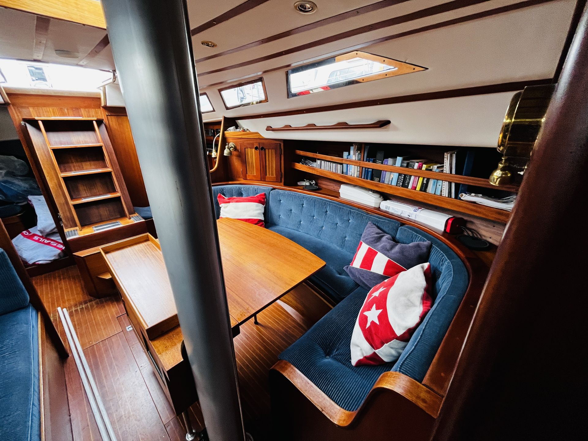 Sweden Yachts C41 #18