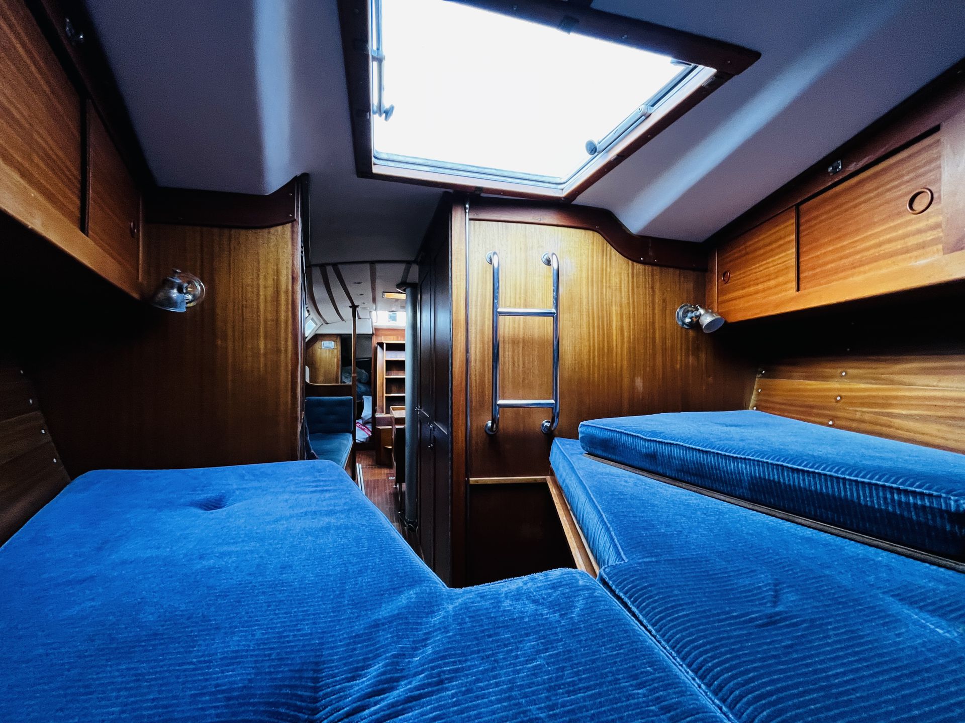 Sweden Yachts C41 #25